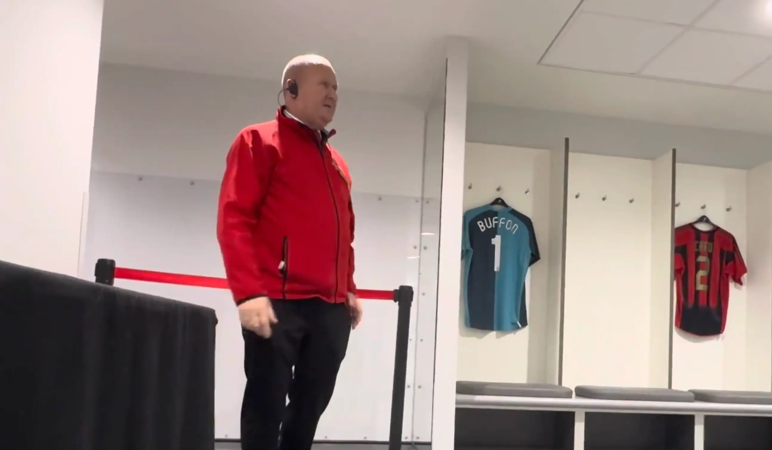 Buffon and Cafu feature on the walls. Image credit: YouTube/LMC VLOGS