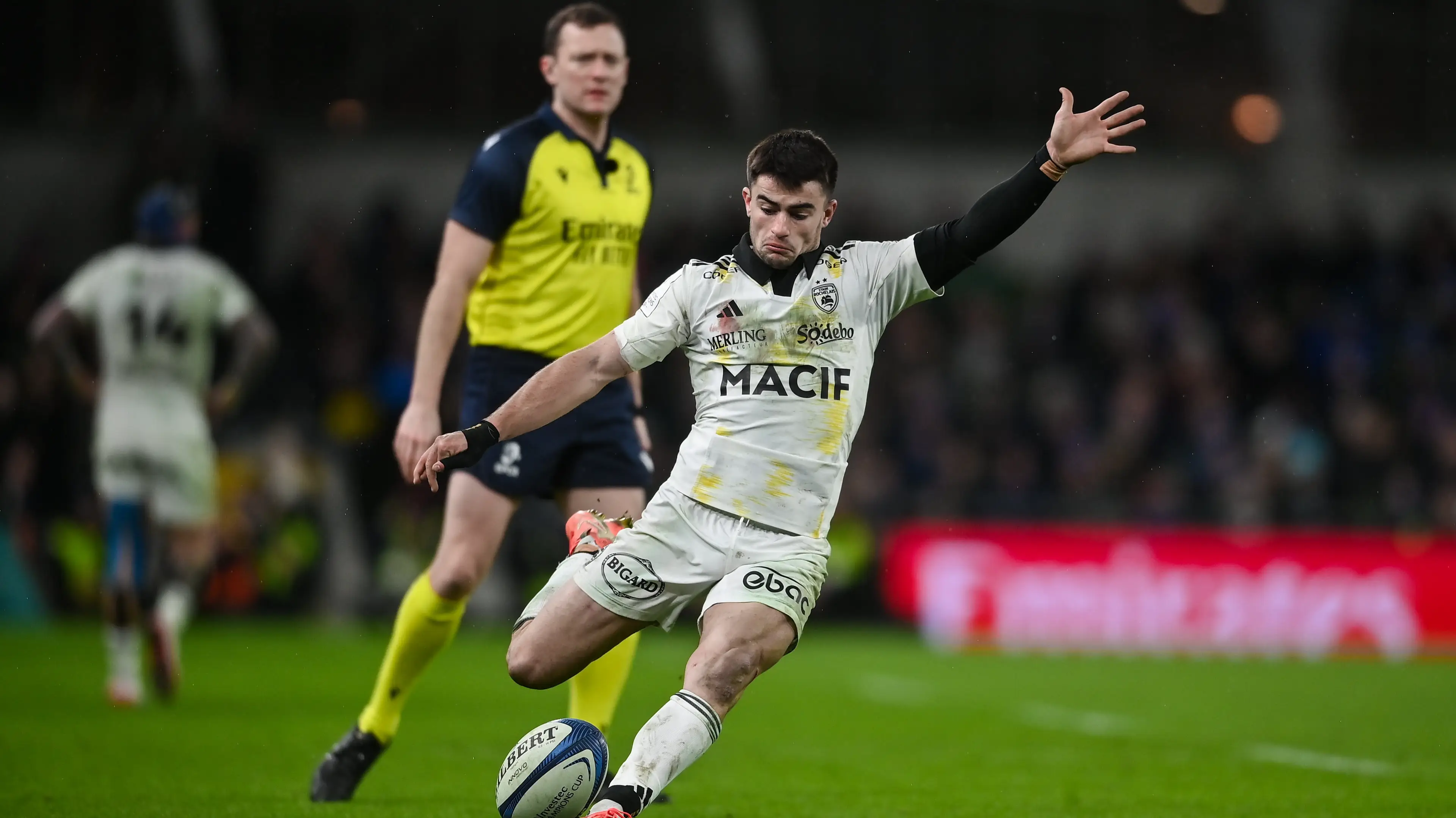 England legend’s ‘good advice’ key to France and La Rochelle’s Nolann Le Garrec’s quality goal kicking