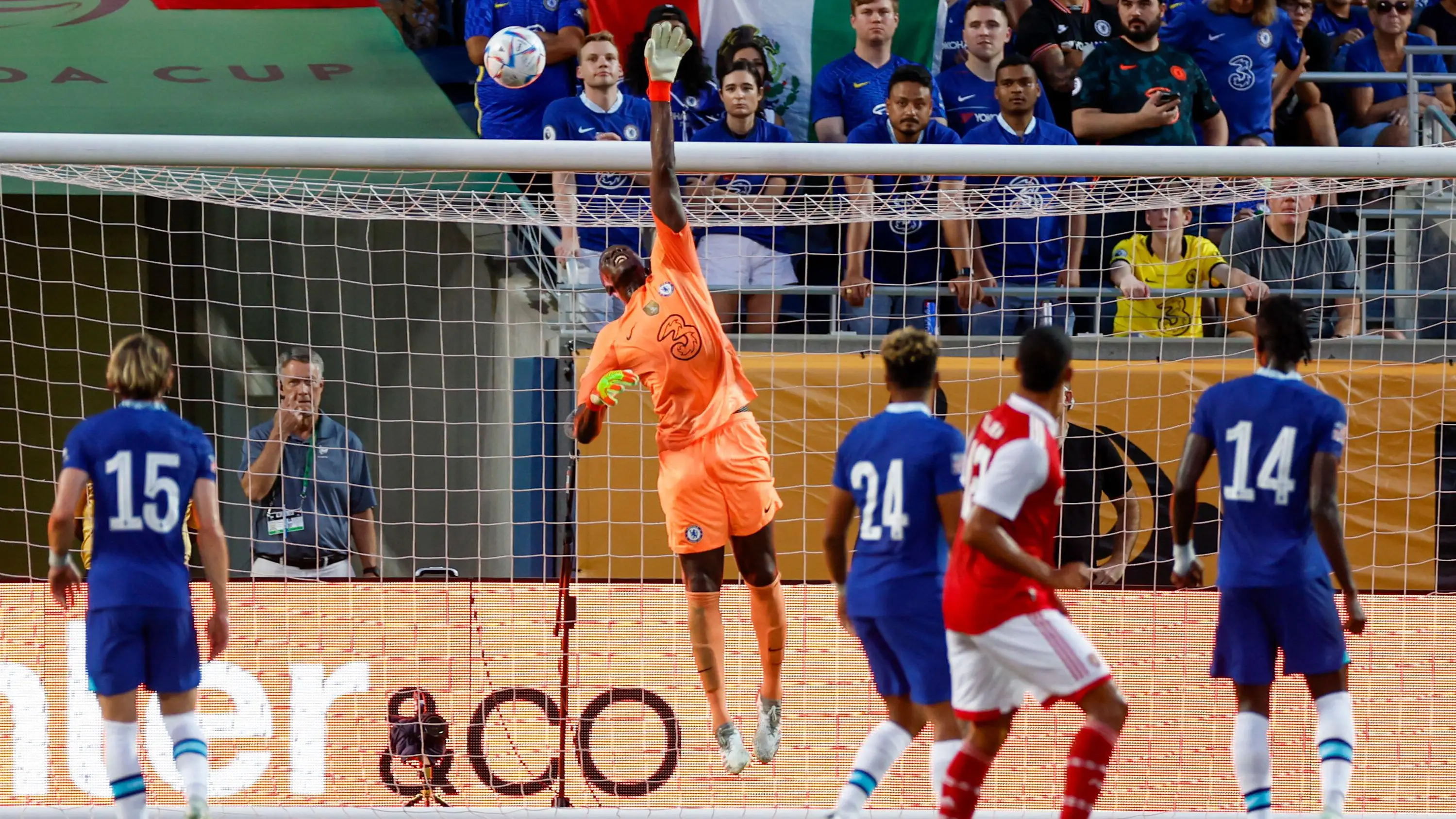 Edouard Mendy (16) blocks a shot during the game between Chelsea and Arsenal on July 23, 2022. (Alamy)