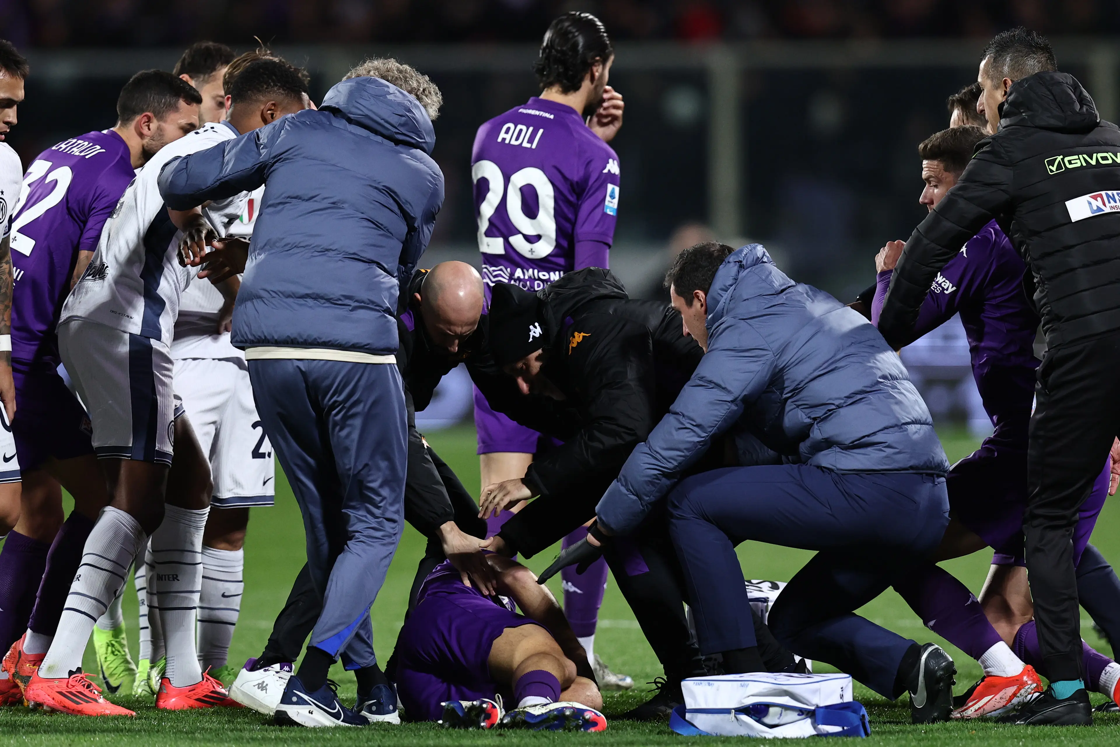 Edoardo Bove of Fiorentina collapses to the ground during the Serie A match between Fiorentina and Inter. Image credit: Getty