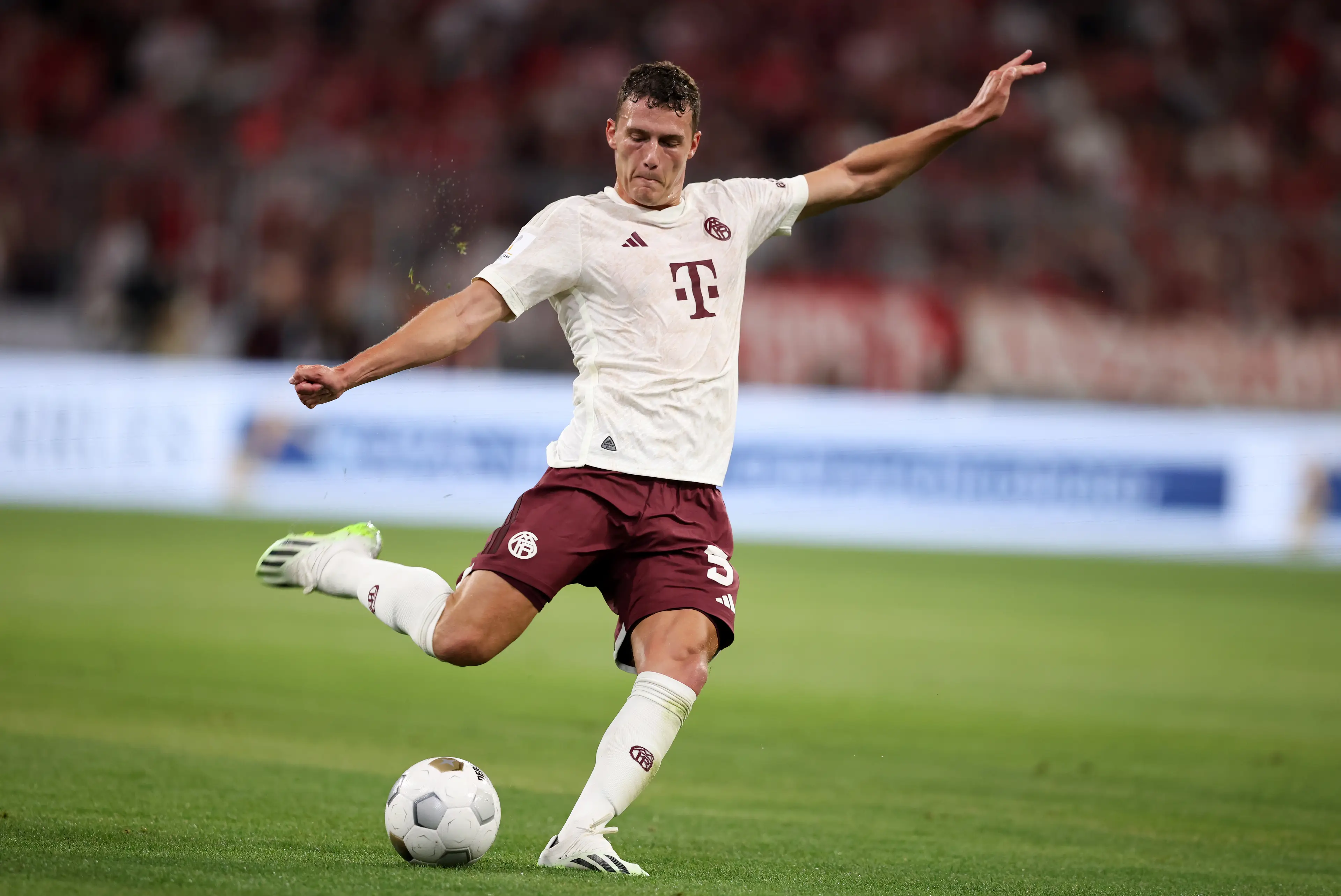 Benjamin Pavard in action for Bayern Munich. Image: Getty