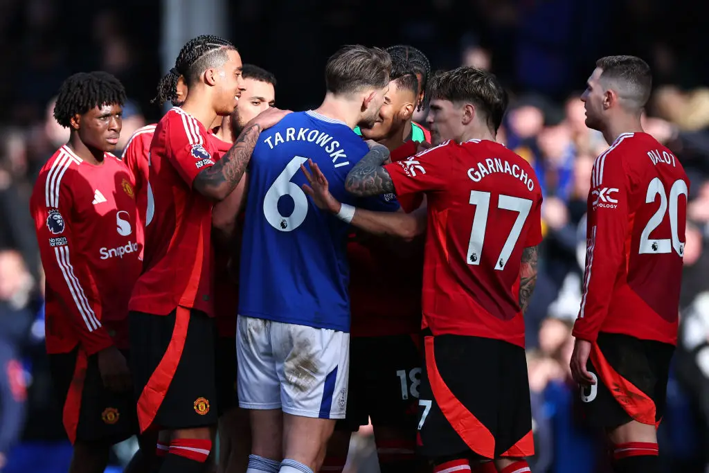 Everton players were not happy after their late penalty was overturned. (Image: Getty)