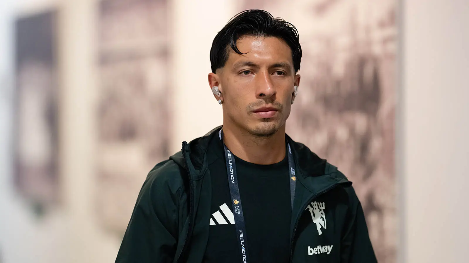 Lisandro Martinez didn't play in Man Utd's opening game of the season (Image: Getty)