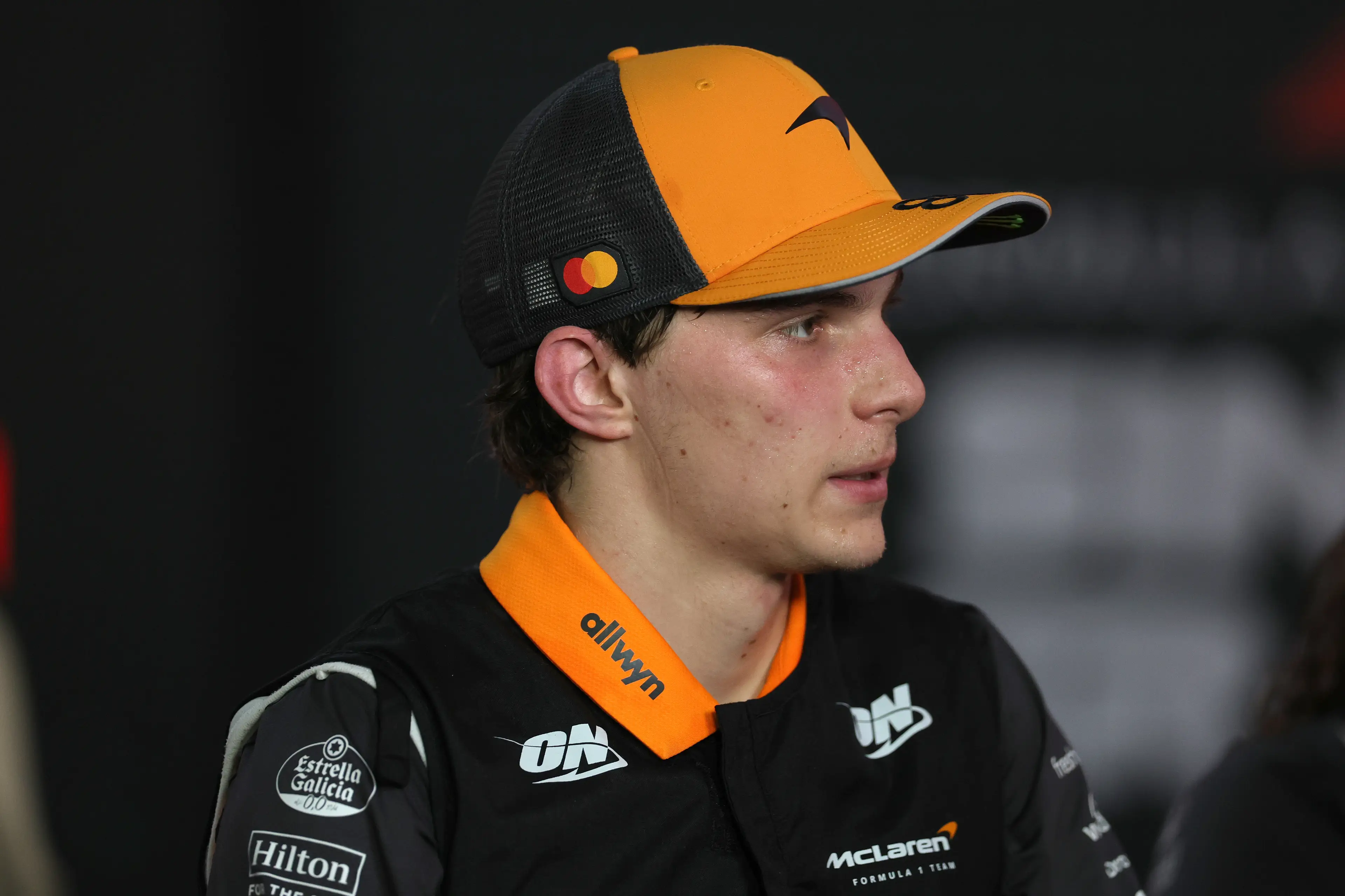 McLaren should prioritise Piastri over Norris (Image: Getty)