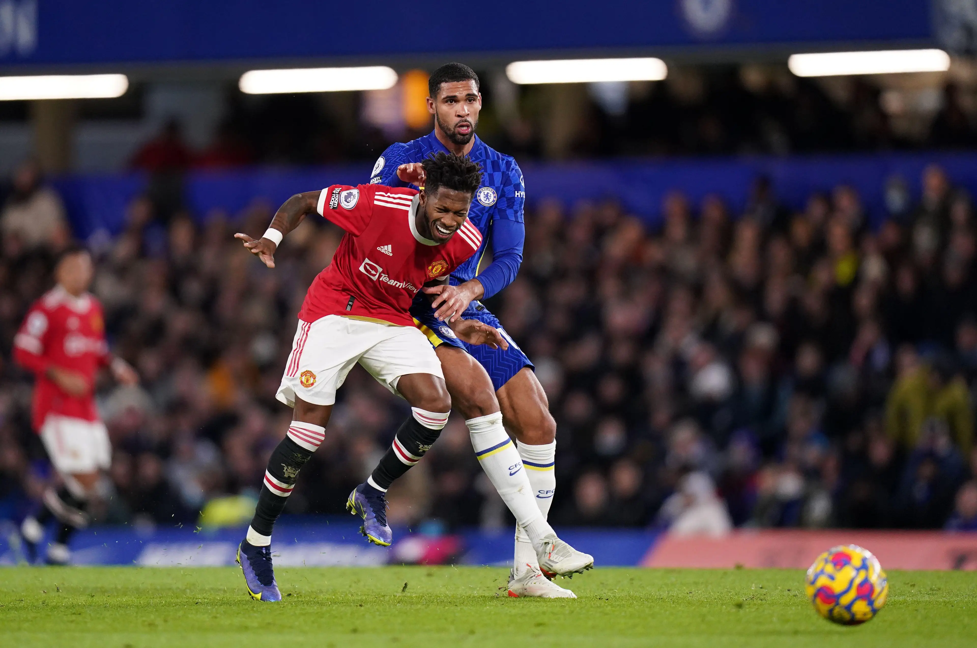 Fred battling for ball as he usually does. (Alamy)