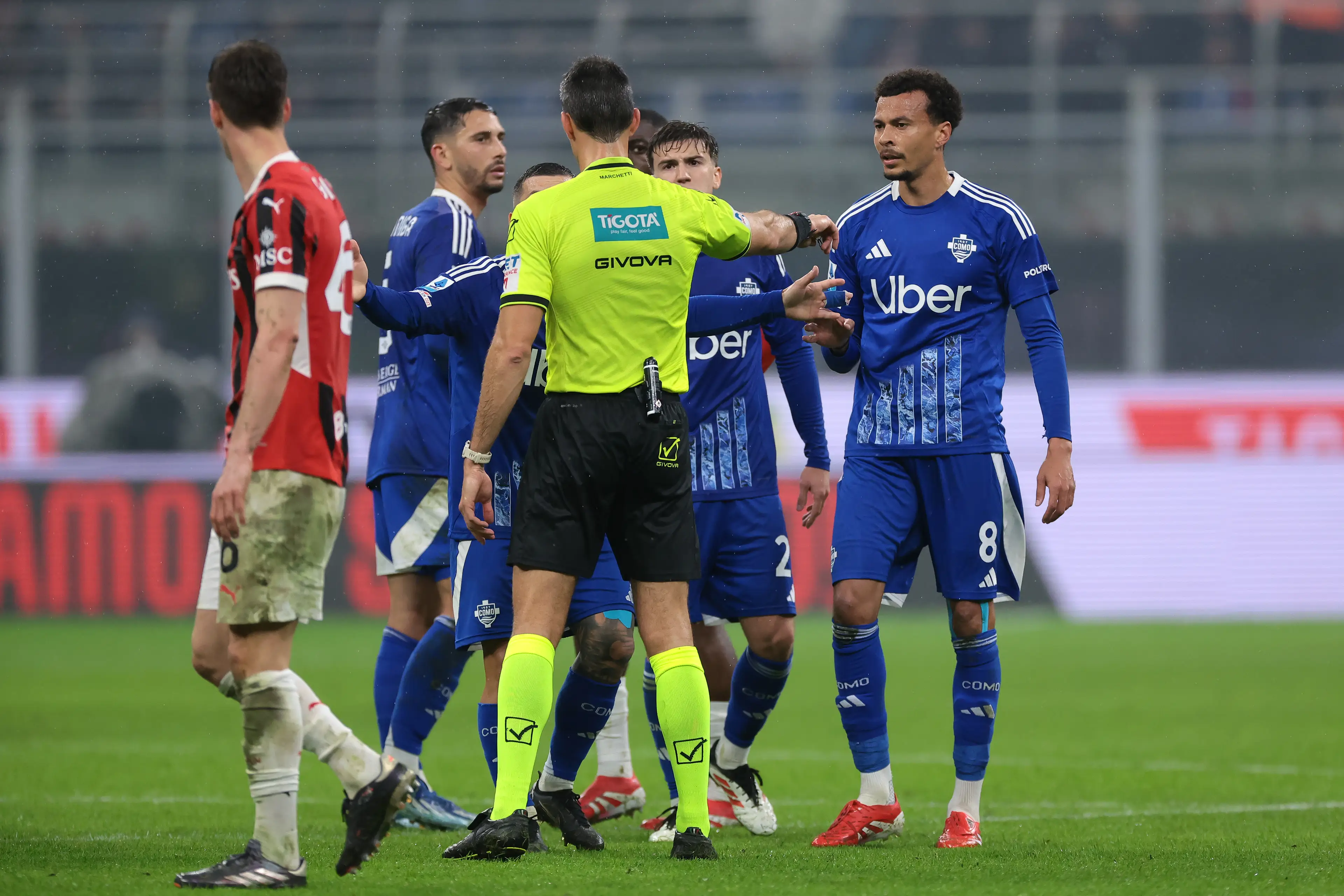 Dele was sent off in his only appearance for Como. Image credit: Getty