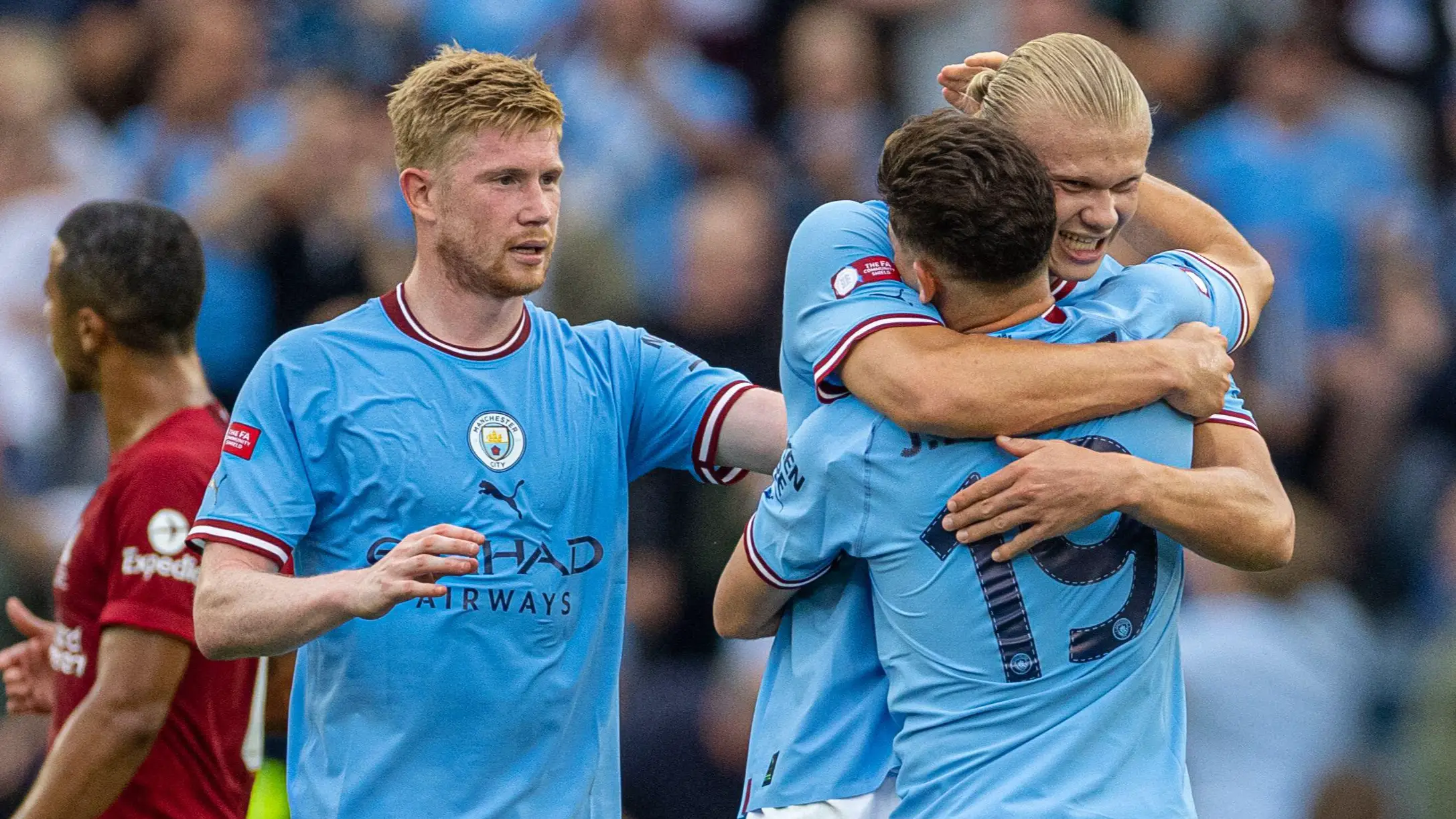 Erling Haaland and Julian Alvarez