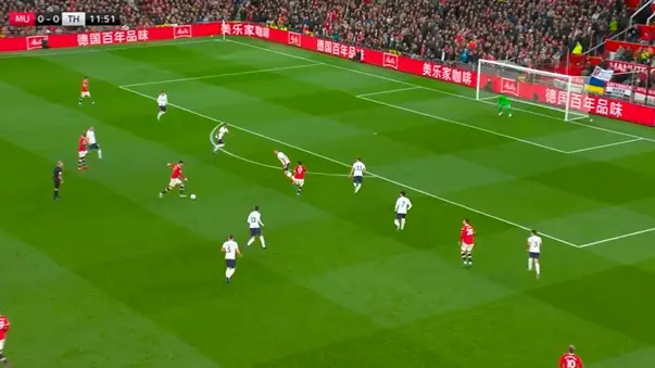 Cristiano Ronaldo Scores Long-Range Screamer For Man United Against Spurs