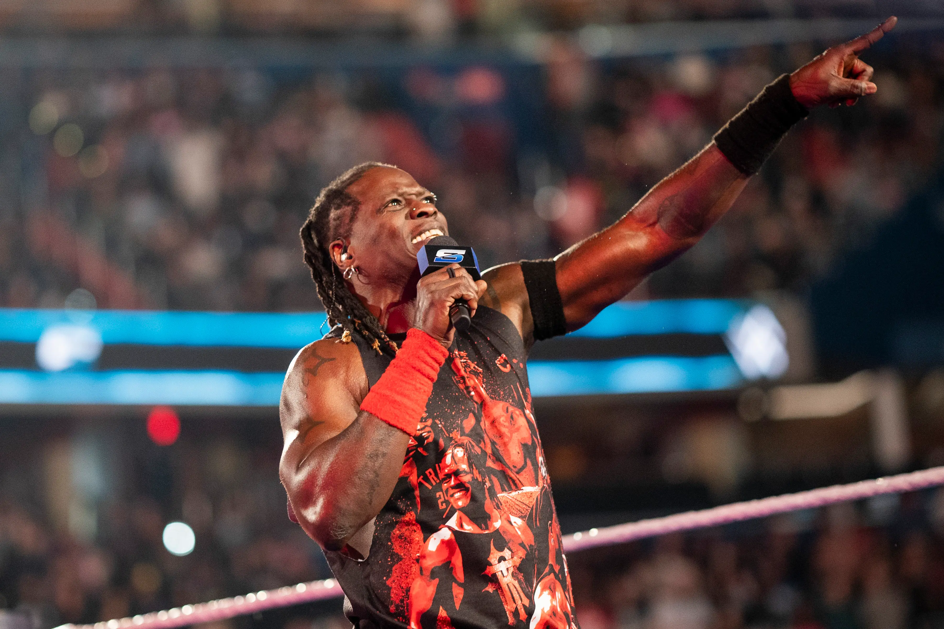 R-Truth has been released by the WWE and fans have reacted.