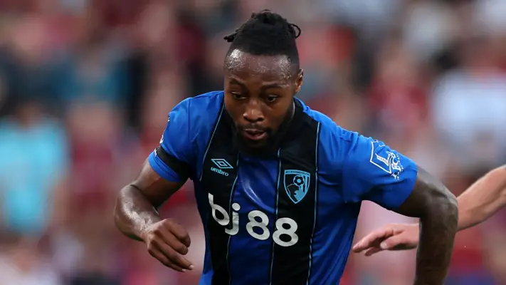 Liverpool vs Bournemouth paused after Antoine Semenyo alerts referee to alleged racist abuse from the crowd