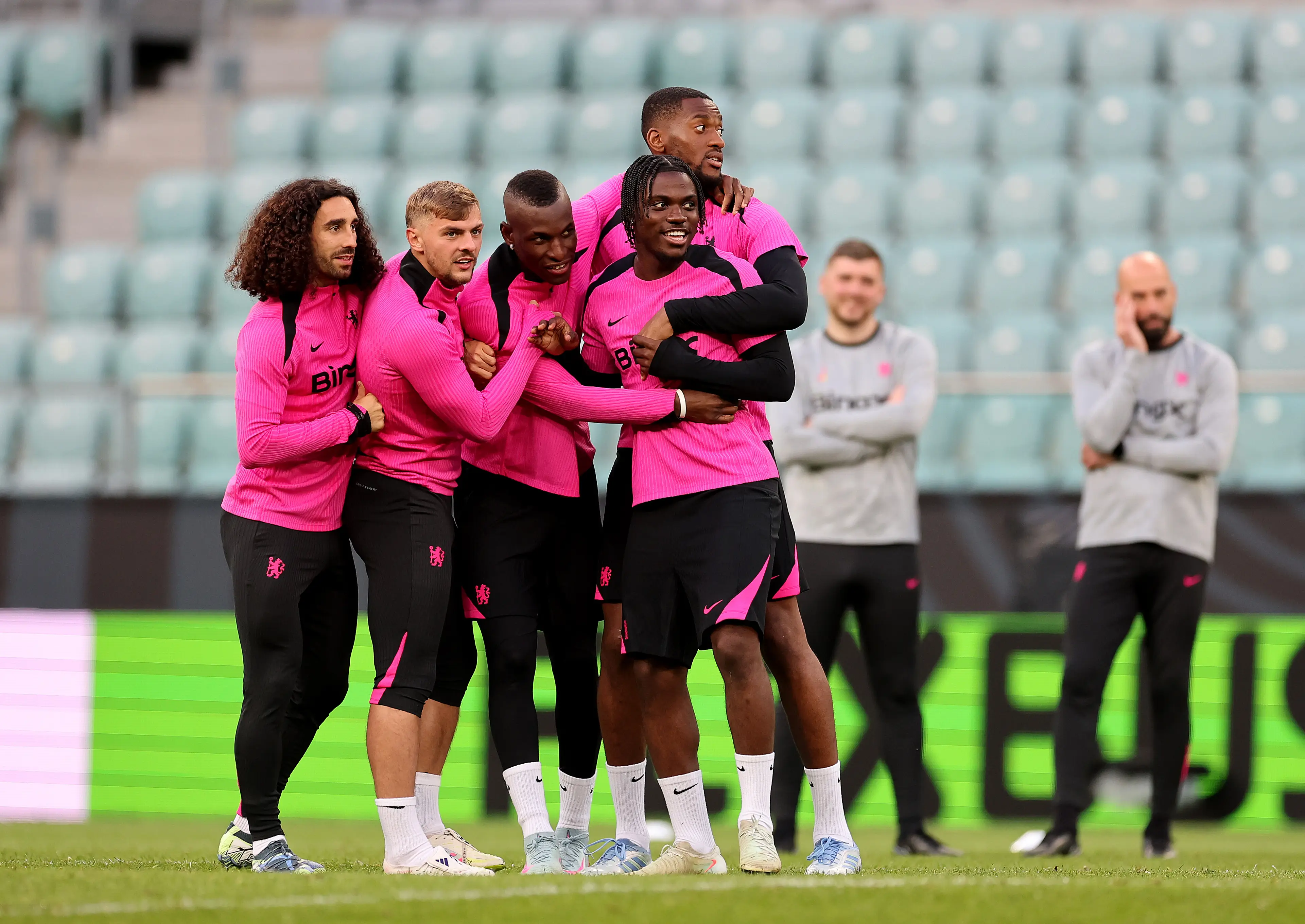 Romeo Lavia in Chelsea training ahead of the Conference League final. Image: Getty 