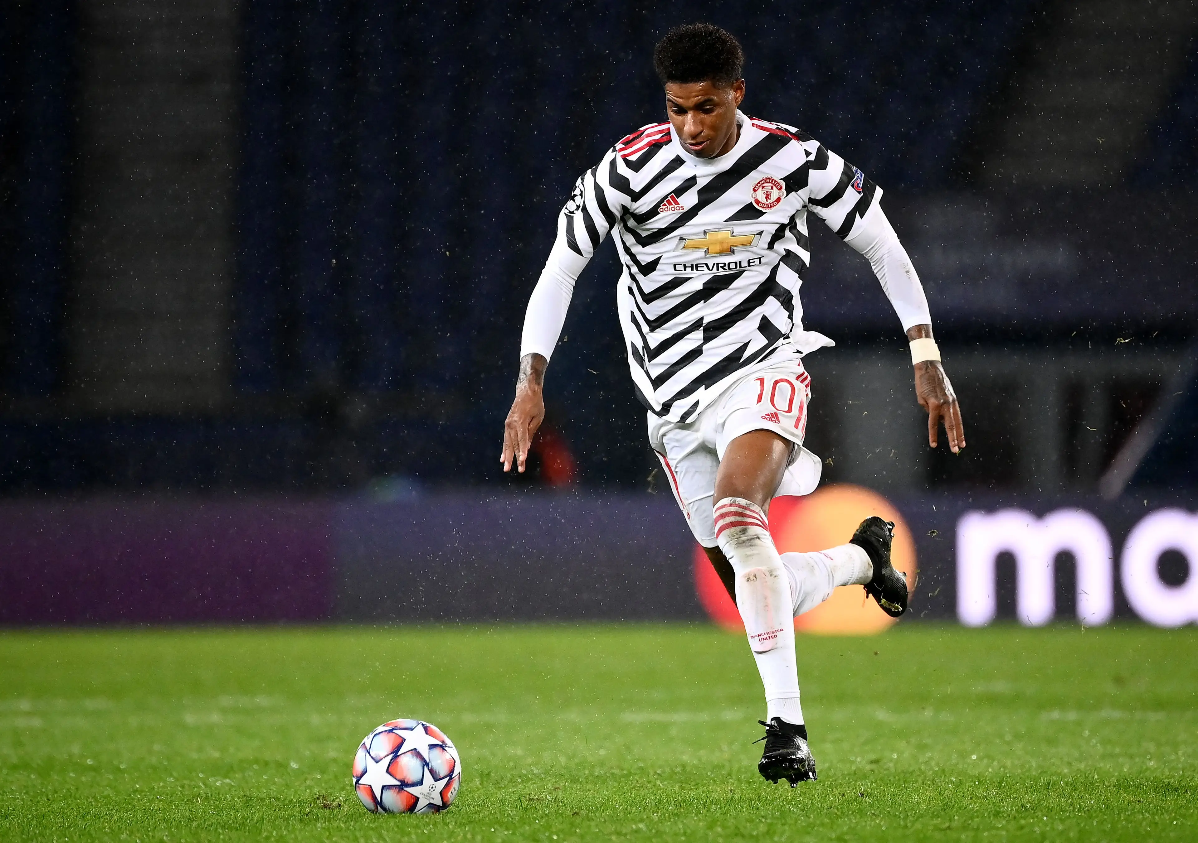 Marcus Rashford in action against Paris Saint-Germain. Image: Getty