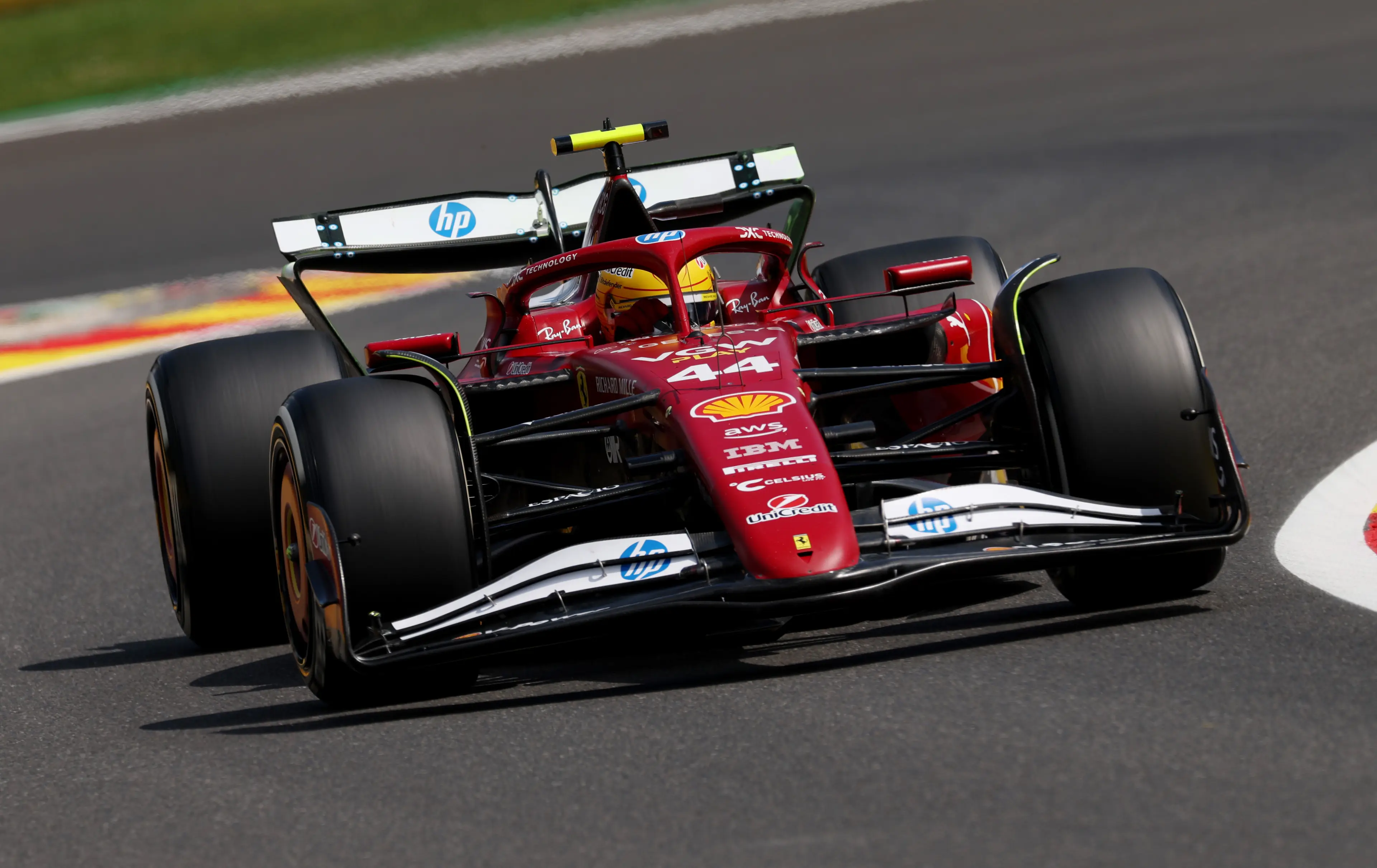 Lewis Hamilton was eliminated from the first stage of sprint qualifying. (Image: Ryan Pierse / Staff via Getty)