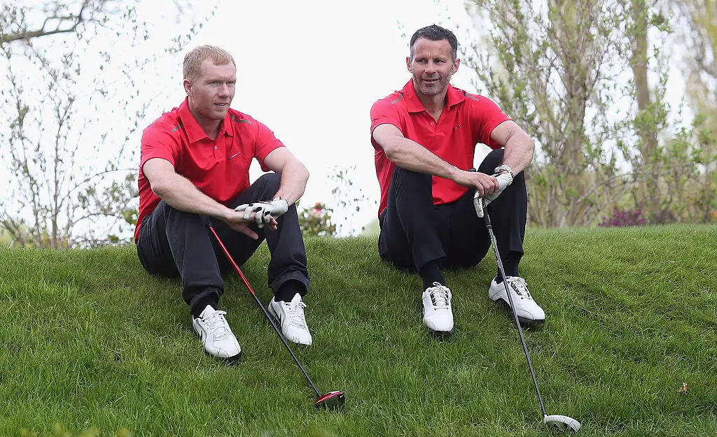 Man Utd legends Paul Scholes and Ryan Giggs pictured -