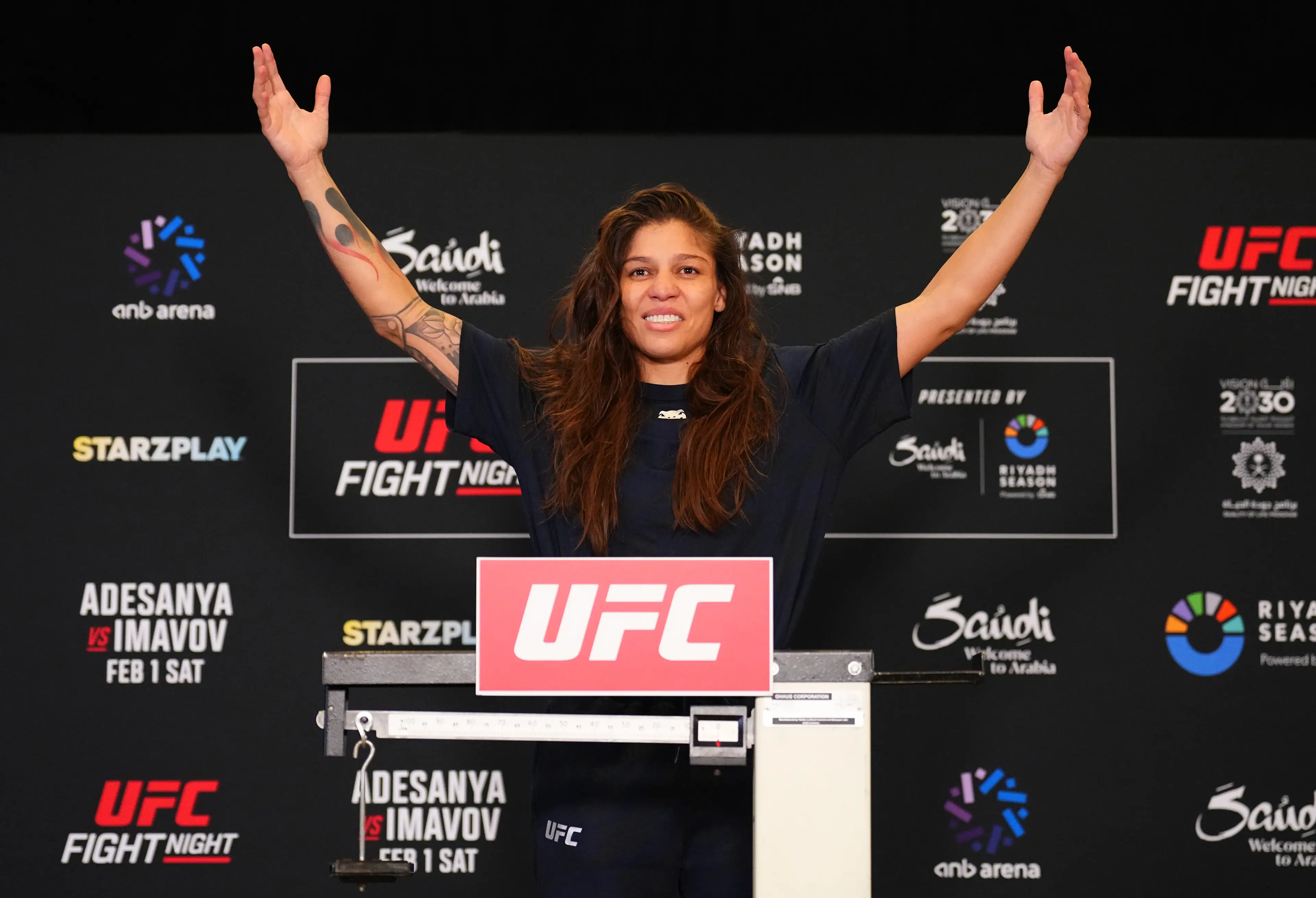 Mayra Bueno Silva made weight for her UFC Saudi Arabia bout after using a sauna. Image: Getty 