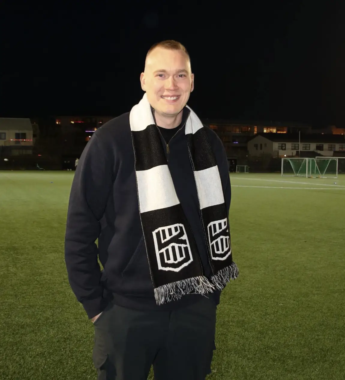 Orri wearing the black and white of Icelandic side Knattspyrnufelag Vesturbæjar. Image credit: X/@KVfotbolti