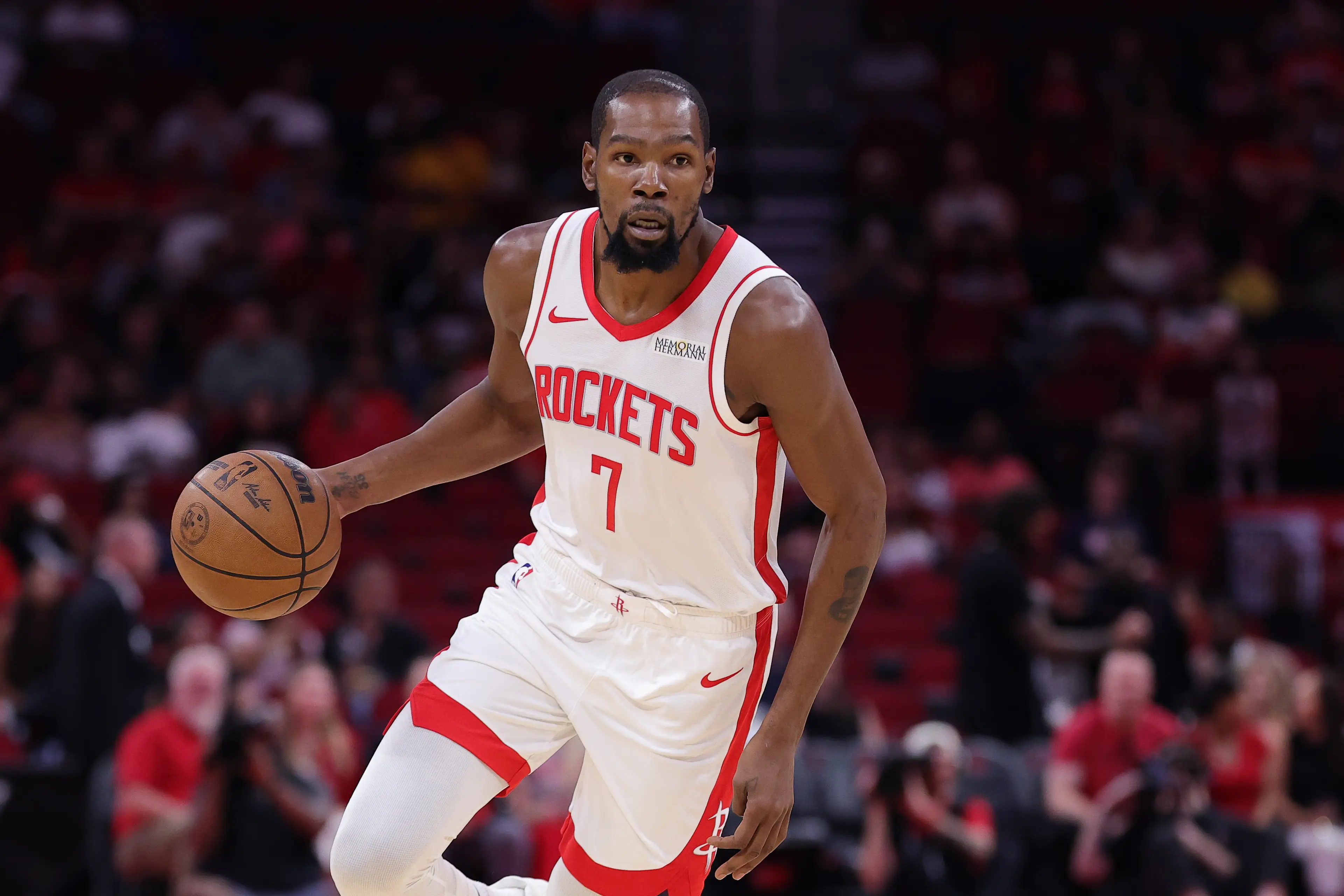 Kevin Durant playing for the Houston Rockets. Image: Alex Slitz / Staff via Getty
