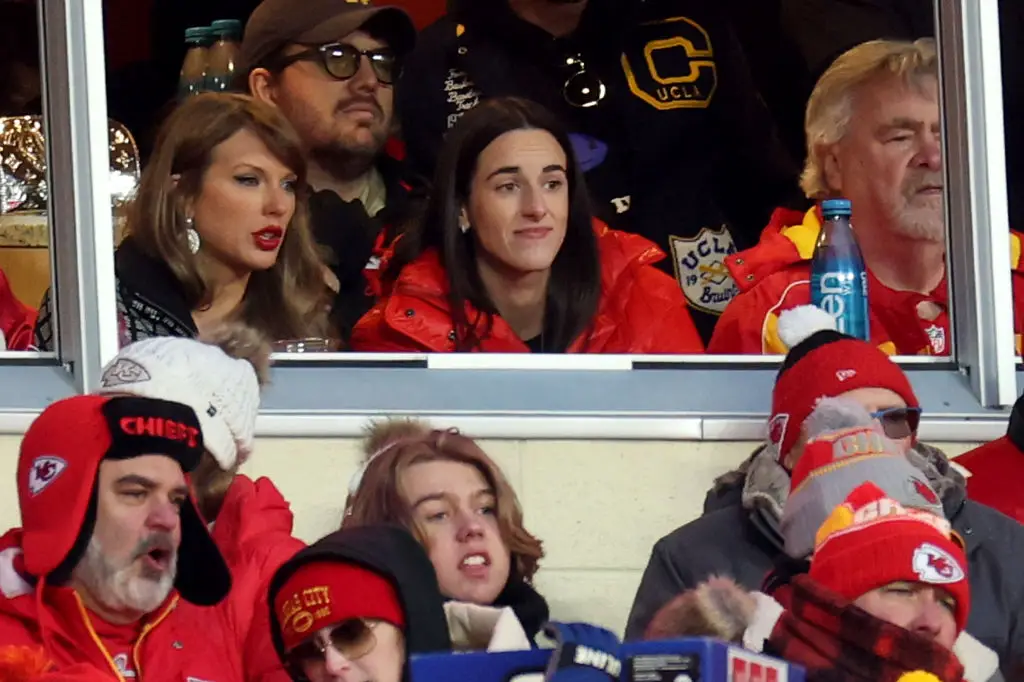 Taylor Swift and Caitlin Clark watch on during Houston Texans @ Kansas City Chiefs (Image: Getty)