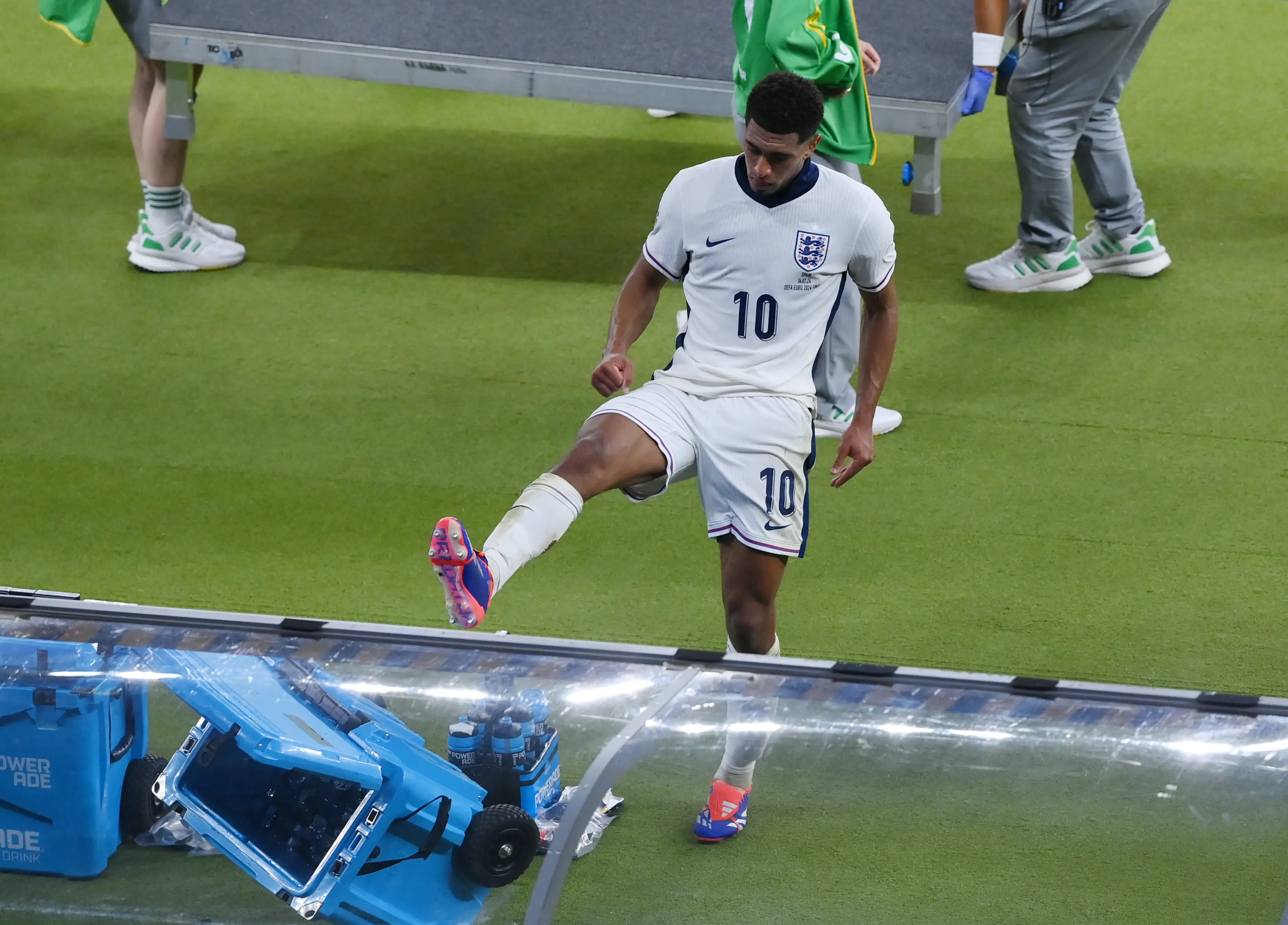 Jude Bellingham was frustrated after the final whistle. (Getty)