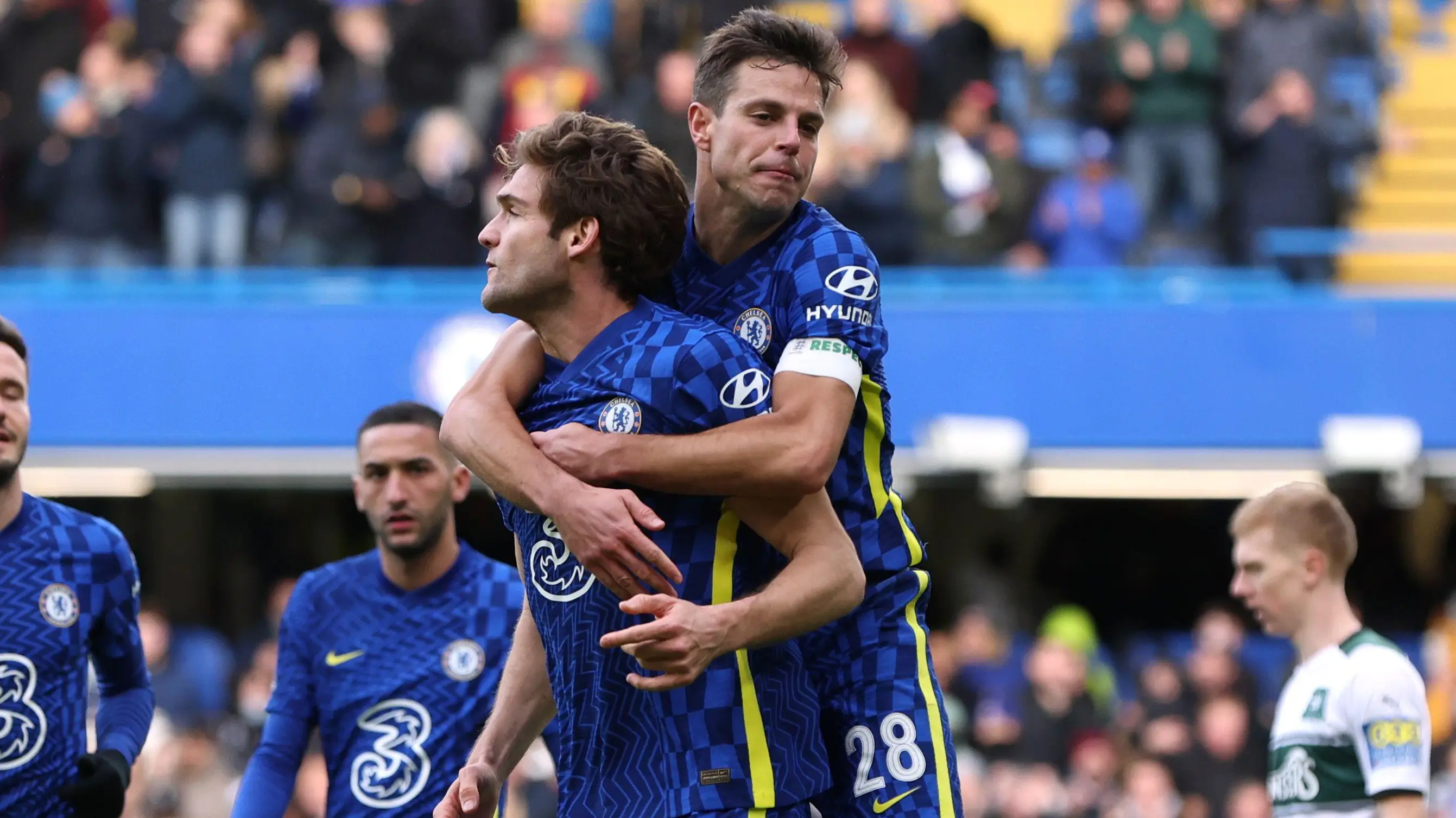 Cesar Azpilicueta celebrating with Marcos Alonso. (Alamy)