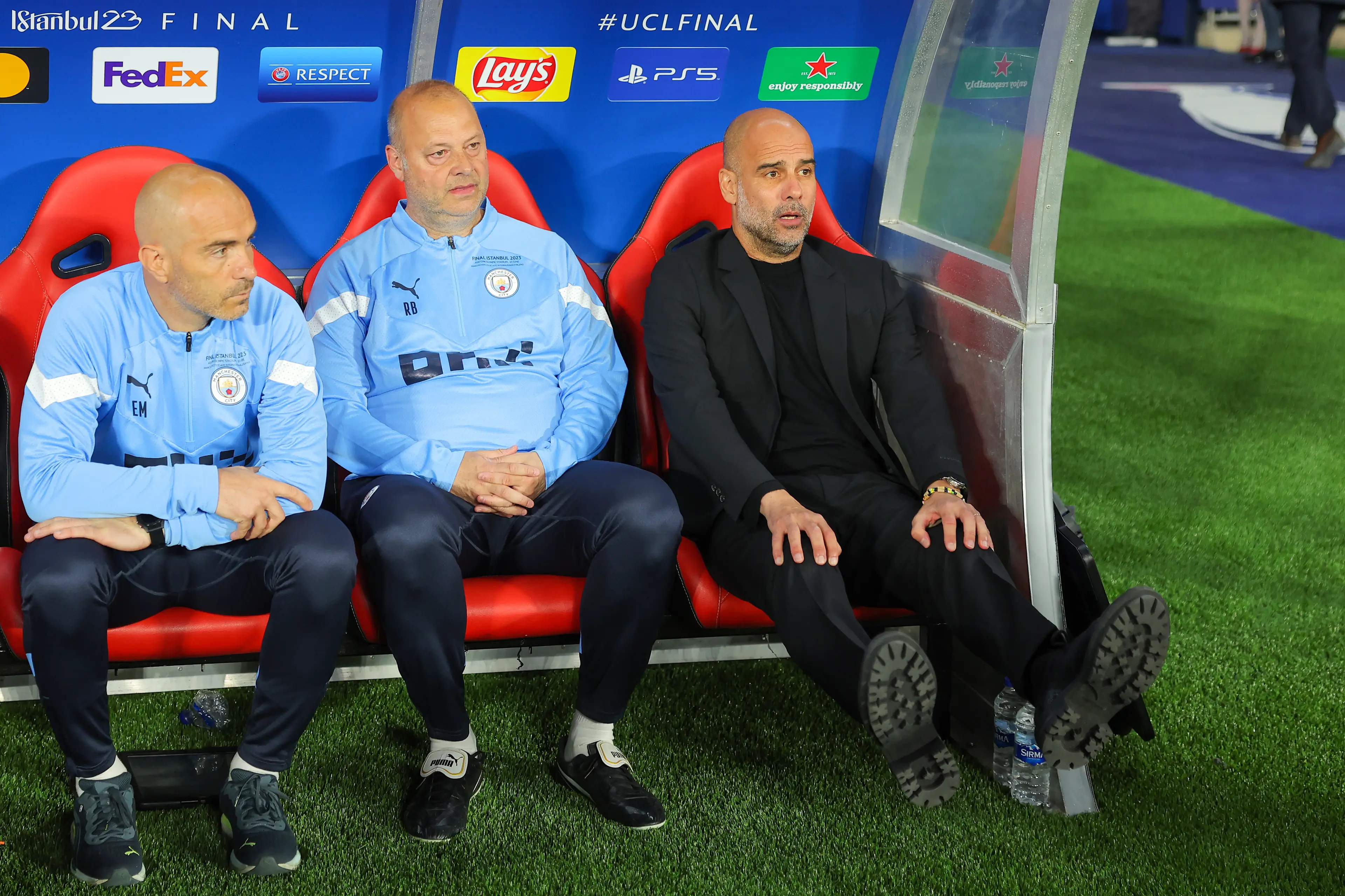 Pep Guardiola and Enzo Maresca in the dugout for 2022/23 Champions League final. Image: Getty