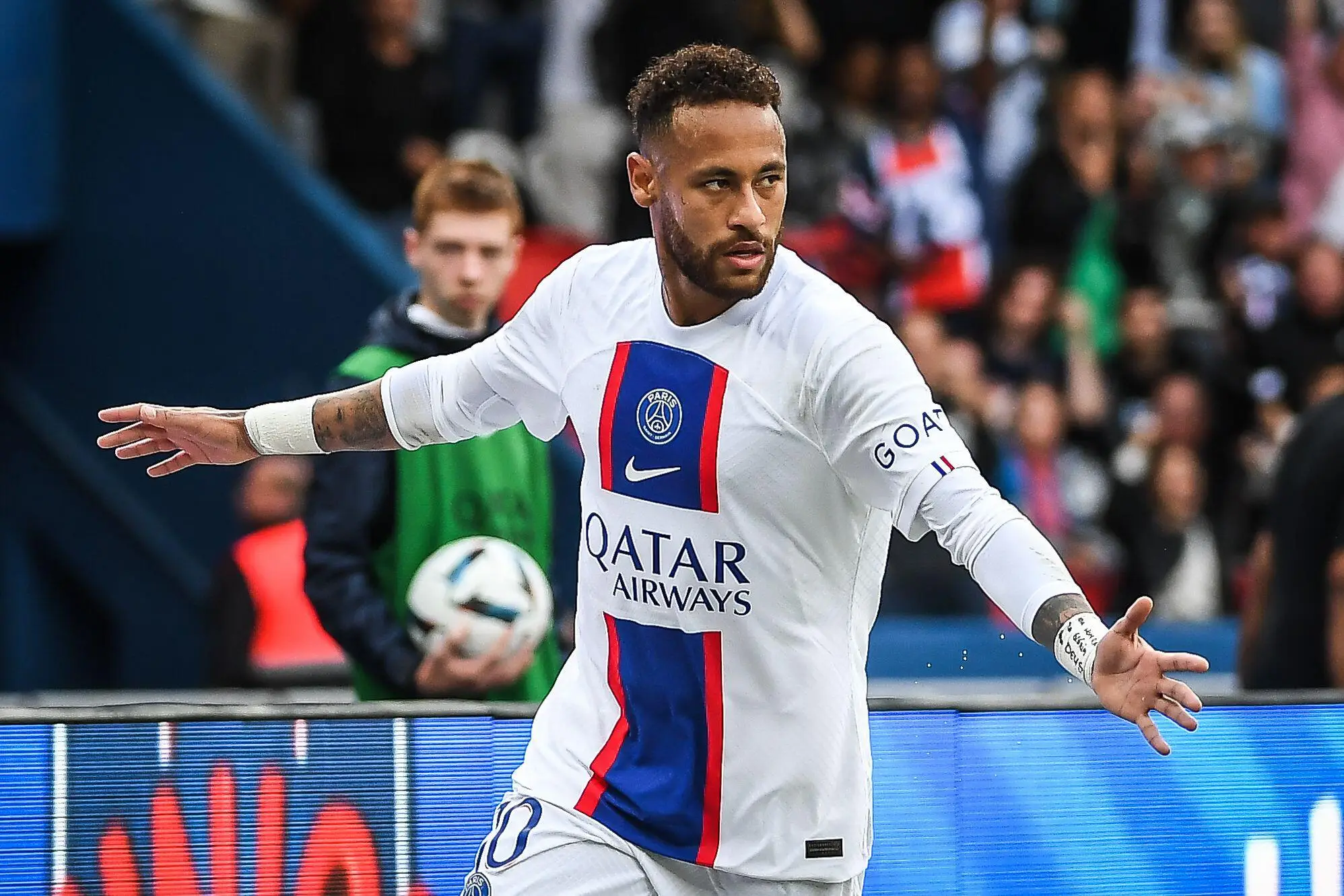 Neymar celebrates his goal. Image: Alamy