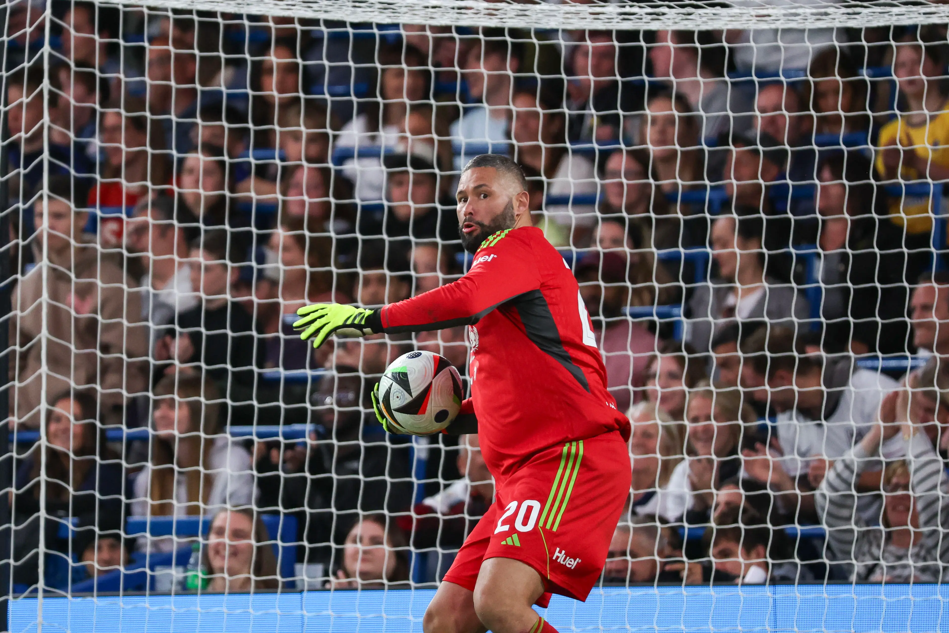 Tony Bellew played in goal for World XI last year. Image: Getty 