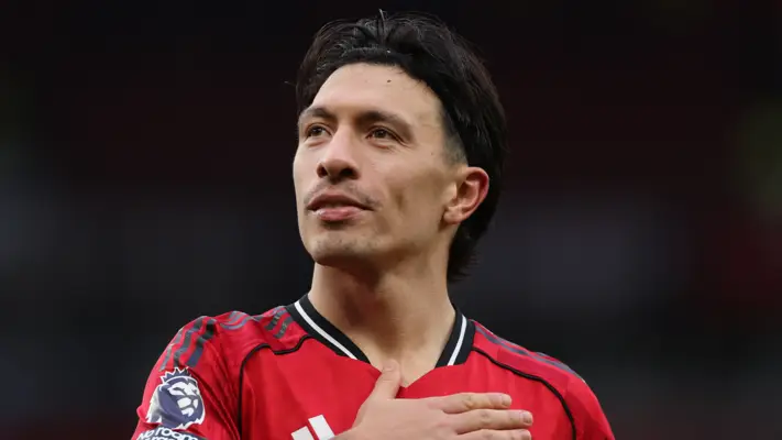 Man Utd's Response as Lisandro Martinez vs Paul Scholes Feud Turns Ugly