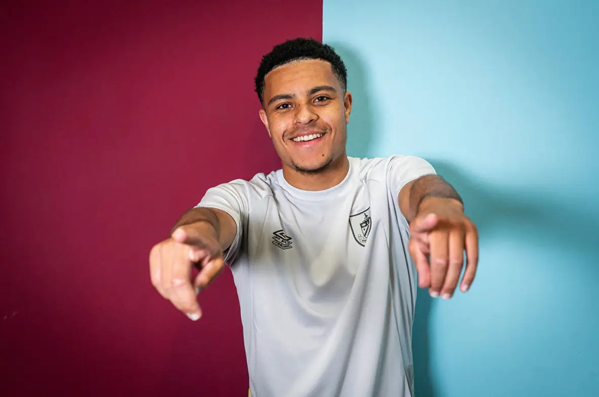 CJ Egan-Riley has completed a four-year move to Burnley (Image: burnleyfootballclub.com)