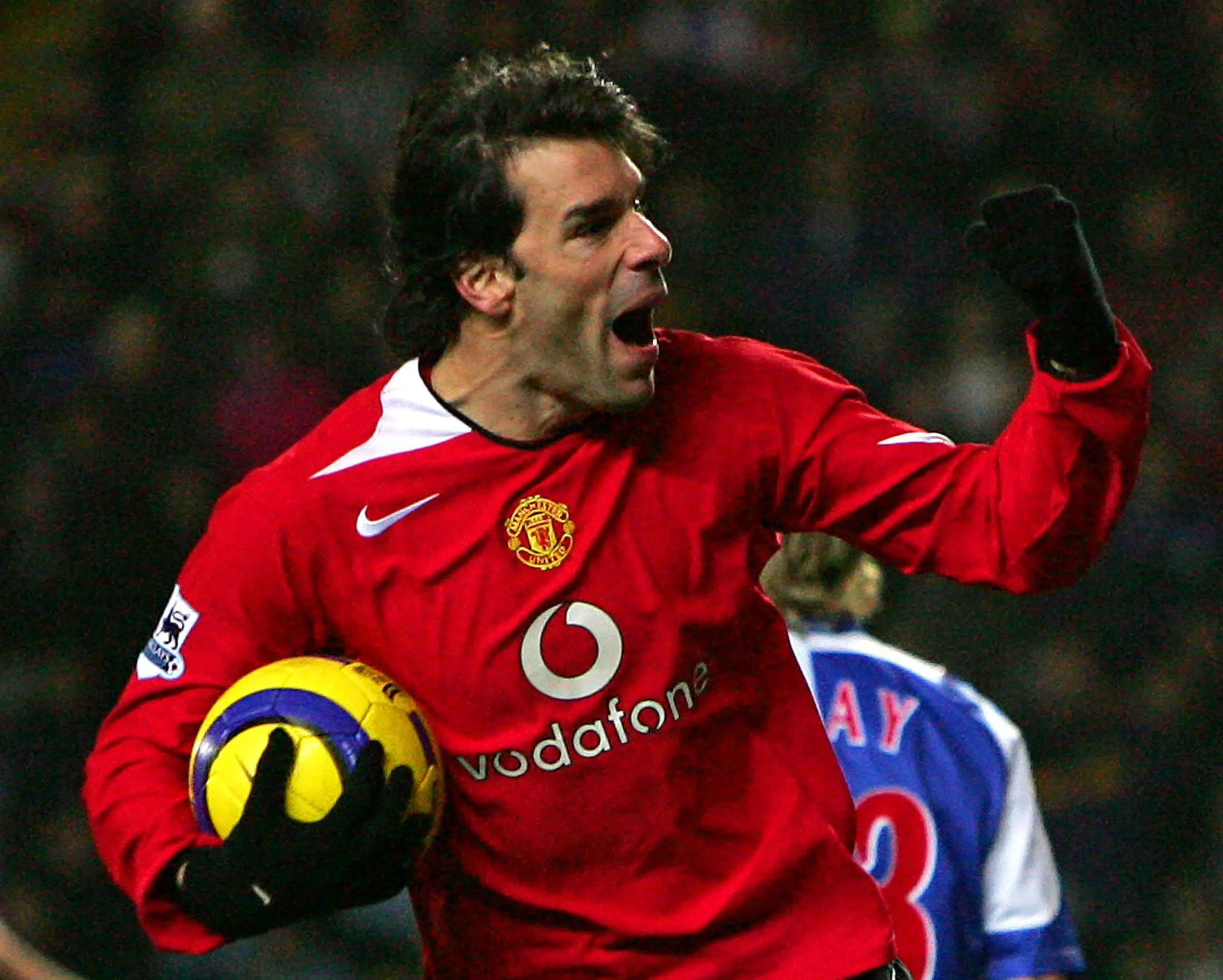 Ruud van Nistelrooy celebrates scoring a goal for Manchester United. Image: Alamy