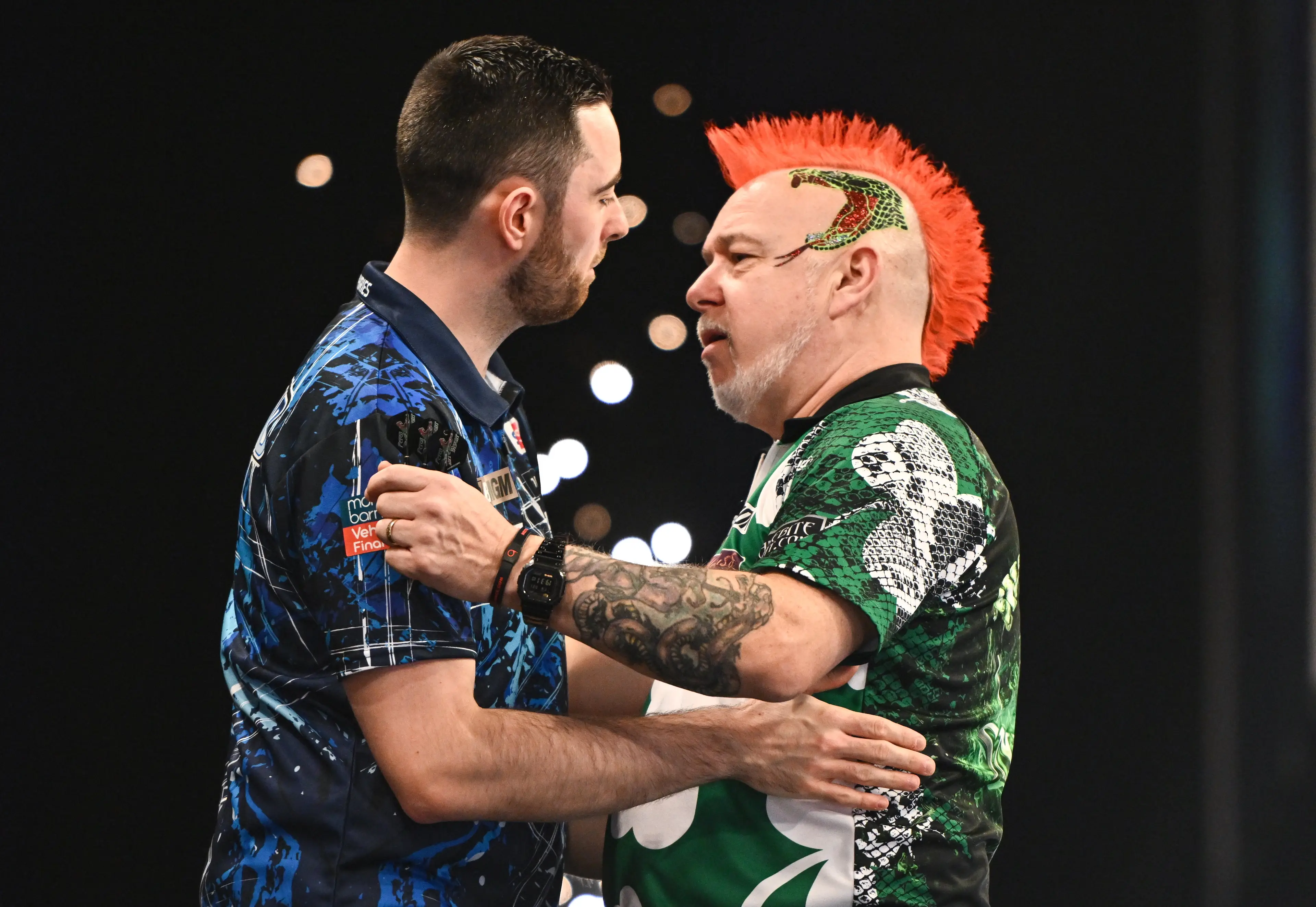 Luke Humphries and Peter Wright. (Image: Getty)