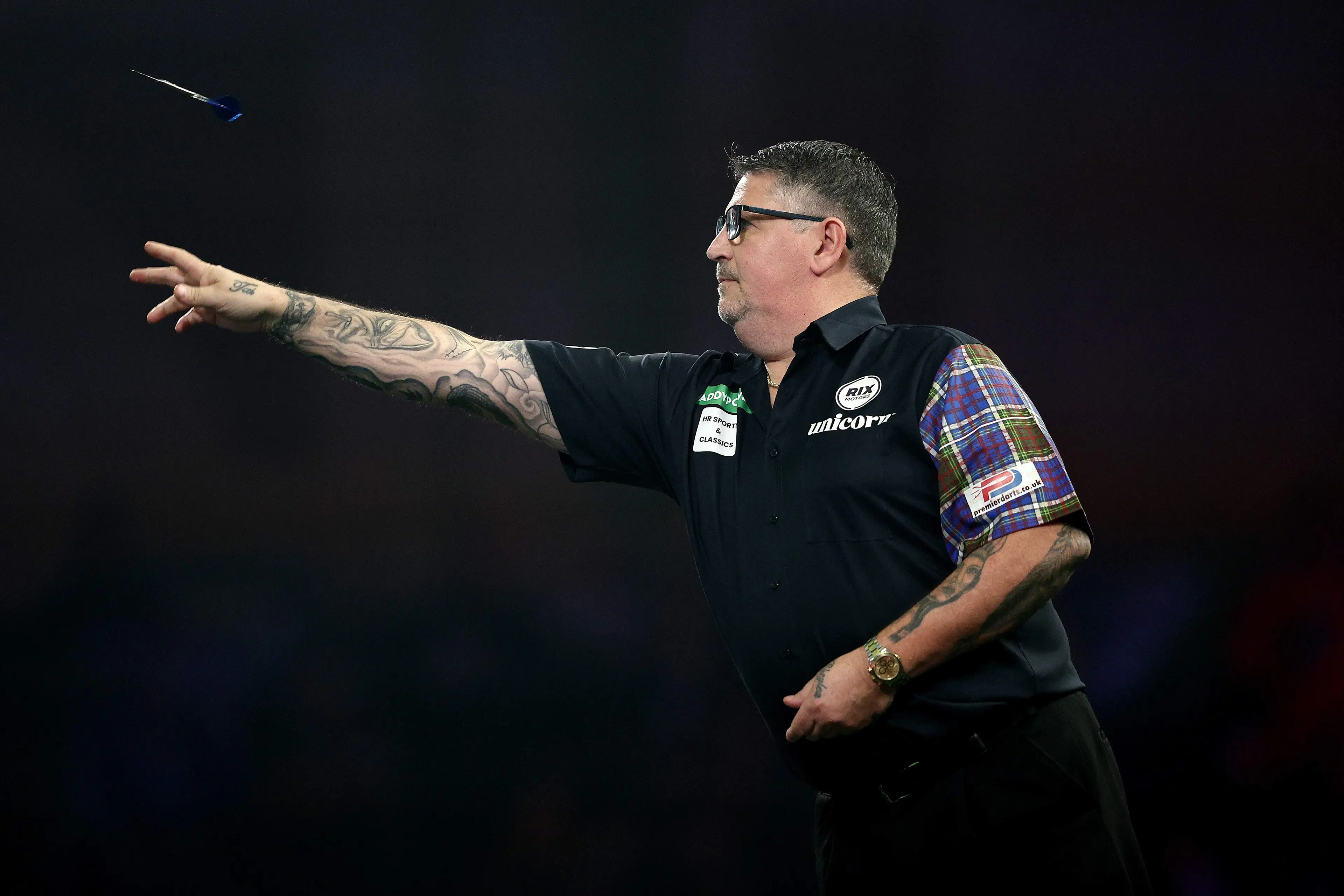 Gary Anderson is through to the quarter-finals of the World Darts Championship. Image: Getty 