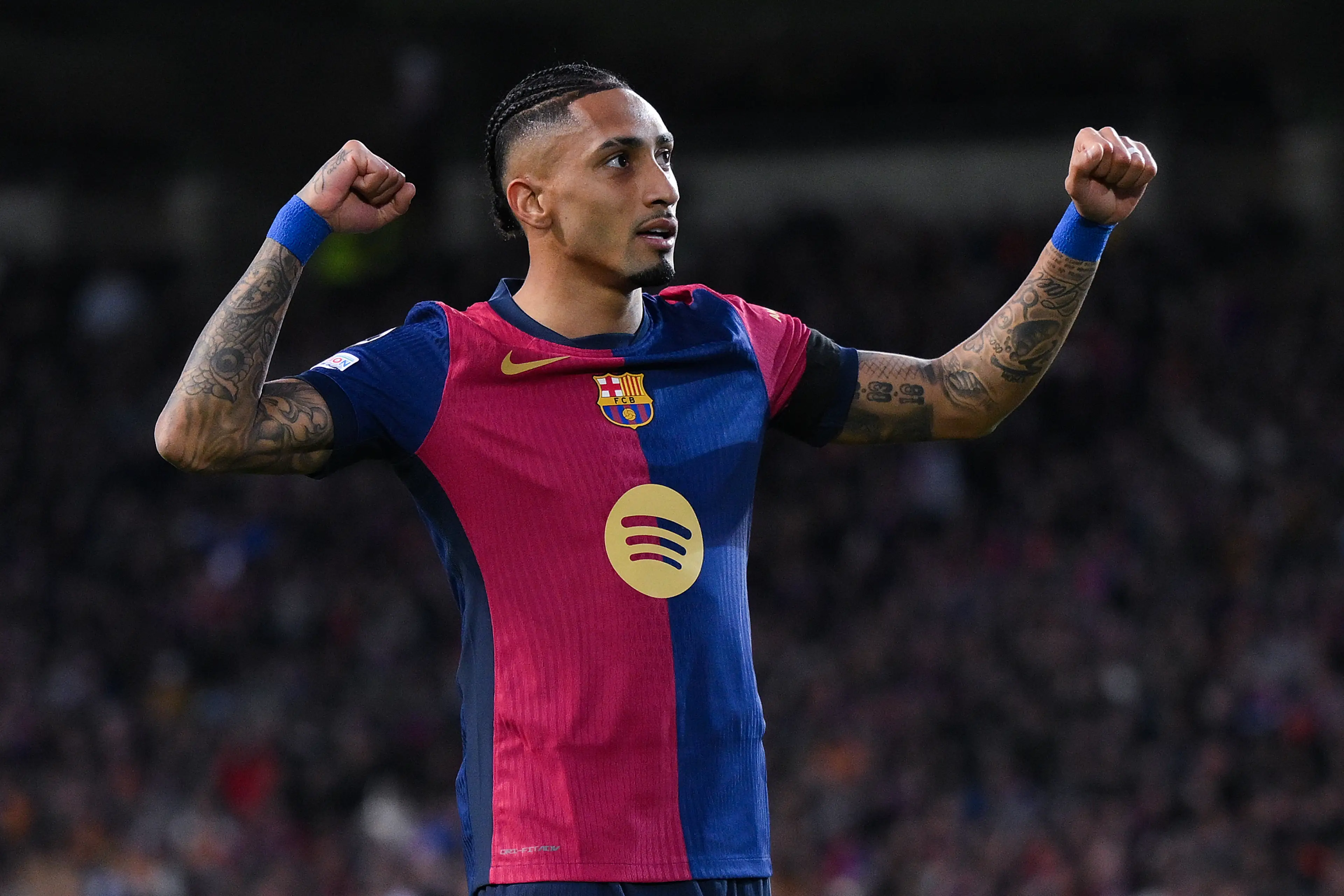 Raphinha celebrates scoring against Benfica. Image: Getty 