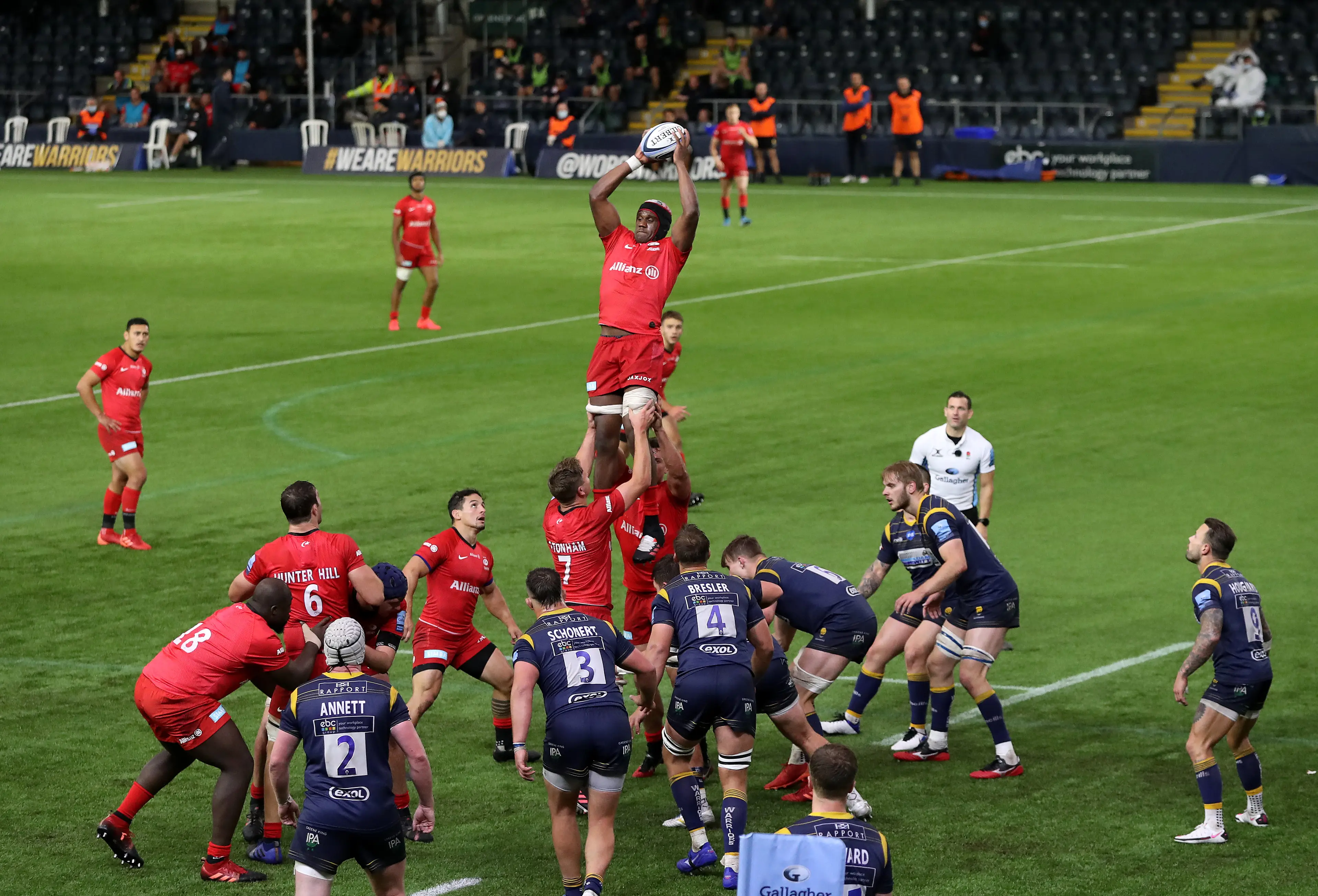 Joel Kpoku of Saracens wins the lineout during the Gallagher Premiership Rugby match between Worcester Warriors and Saracens at Sixways Stadium (Getty Images)