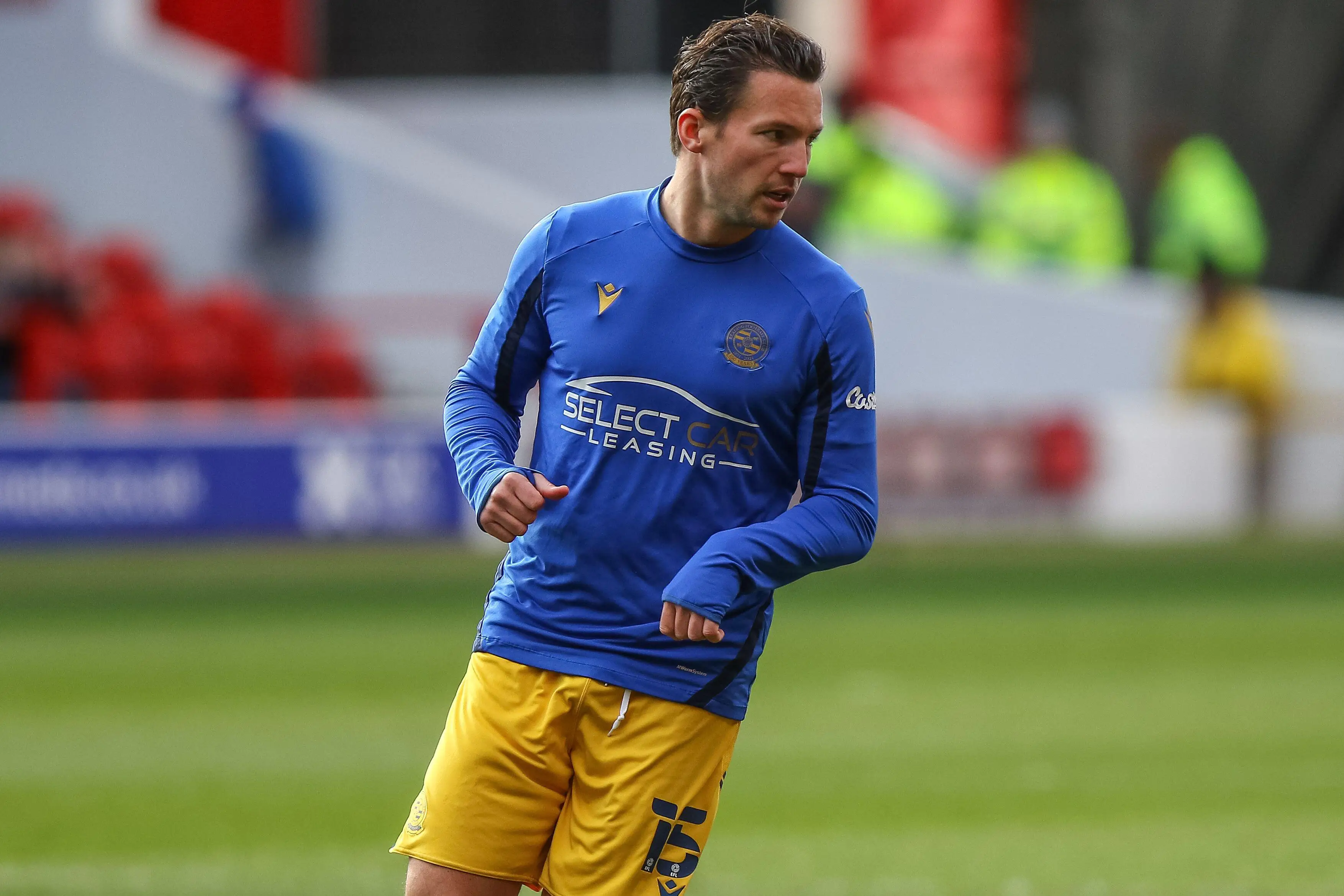Danny Drinkwater, formerly of Reading, warms up. (Alamy)