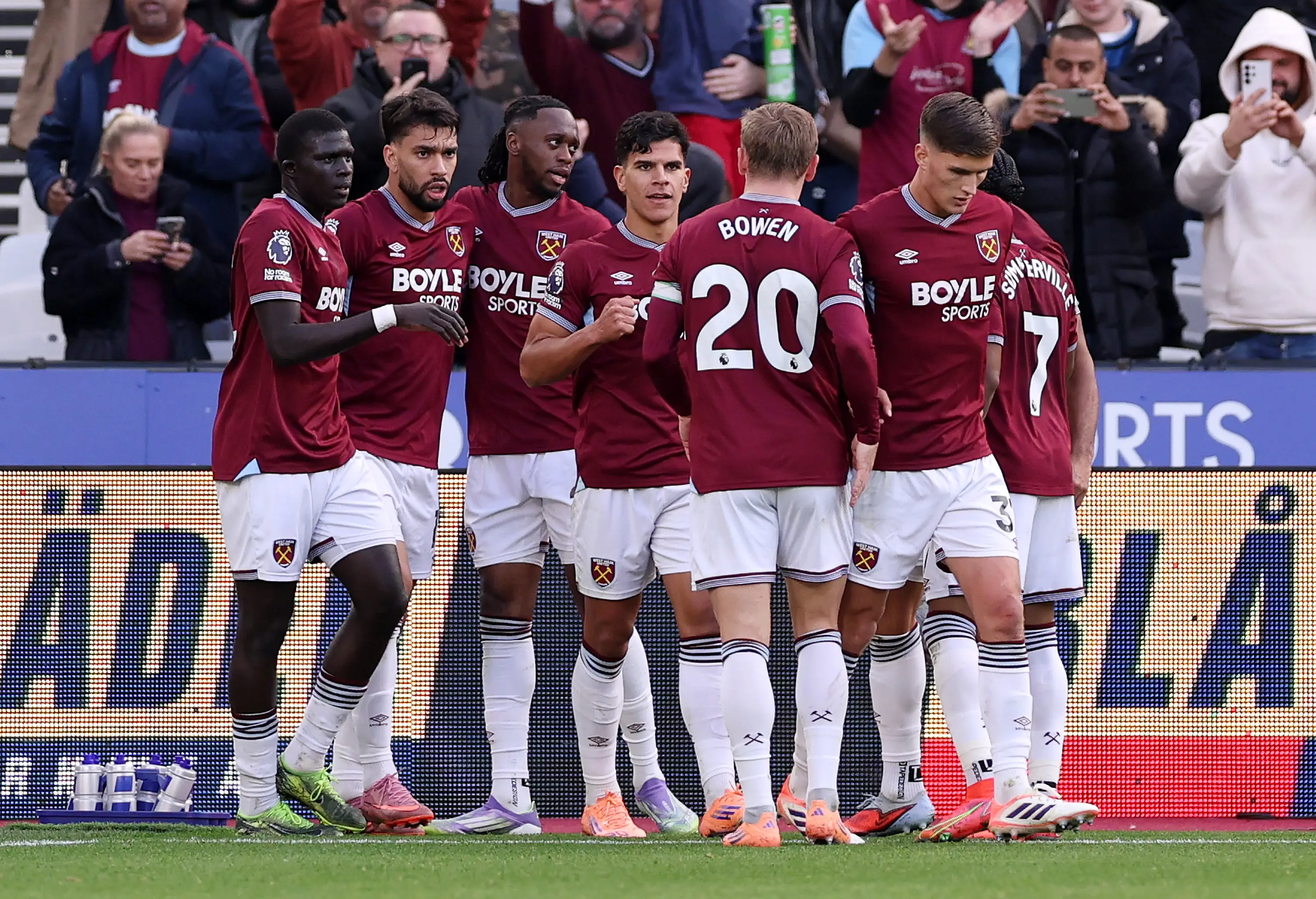 West Ham United celebrate scoring a goal against Newcastle United. Image: Getty 