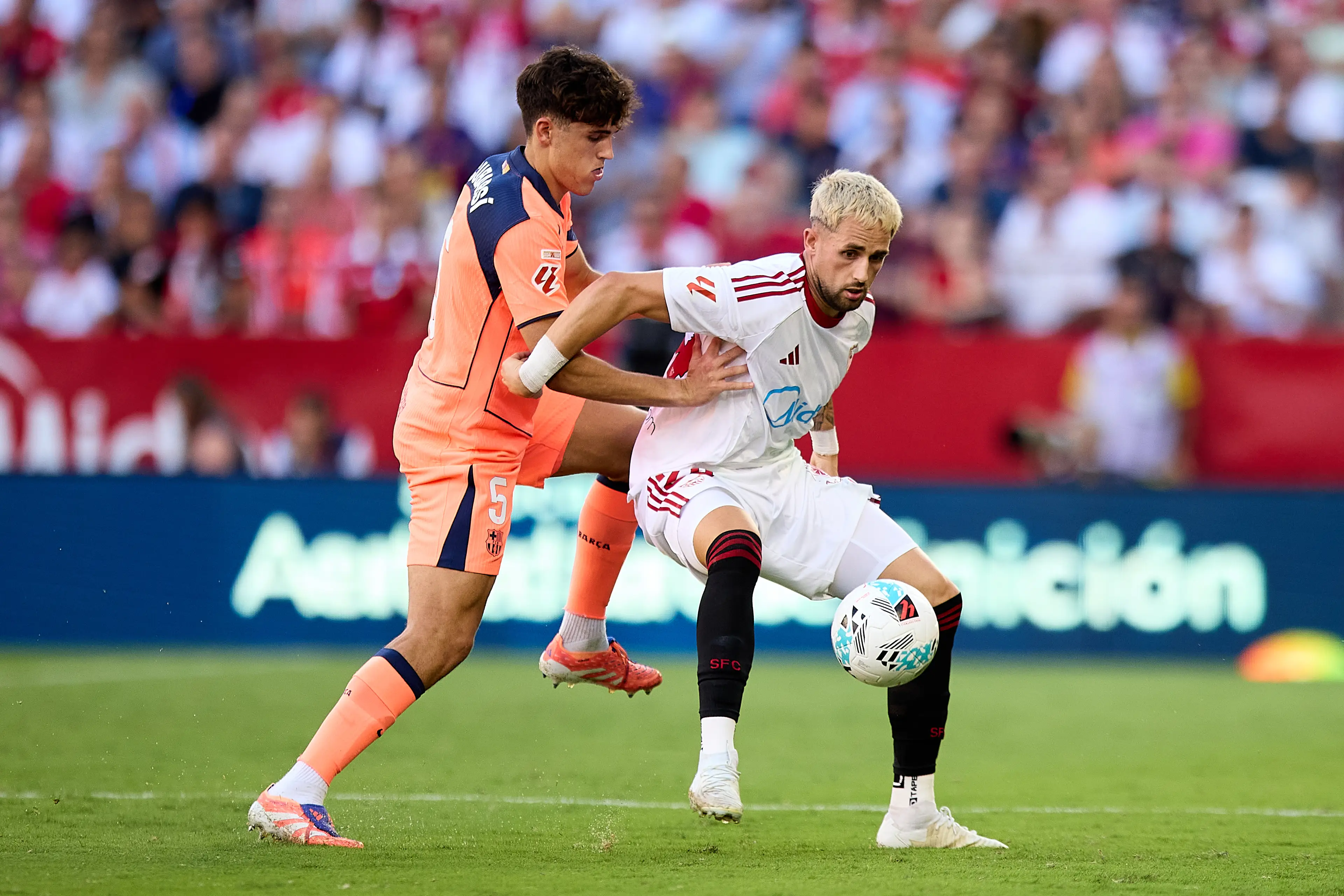 Januzaj pictured during Sevilla's clash against Barcelona in October, 2025. Image credit: Getty