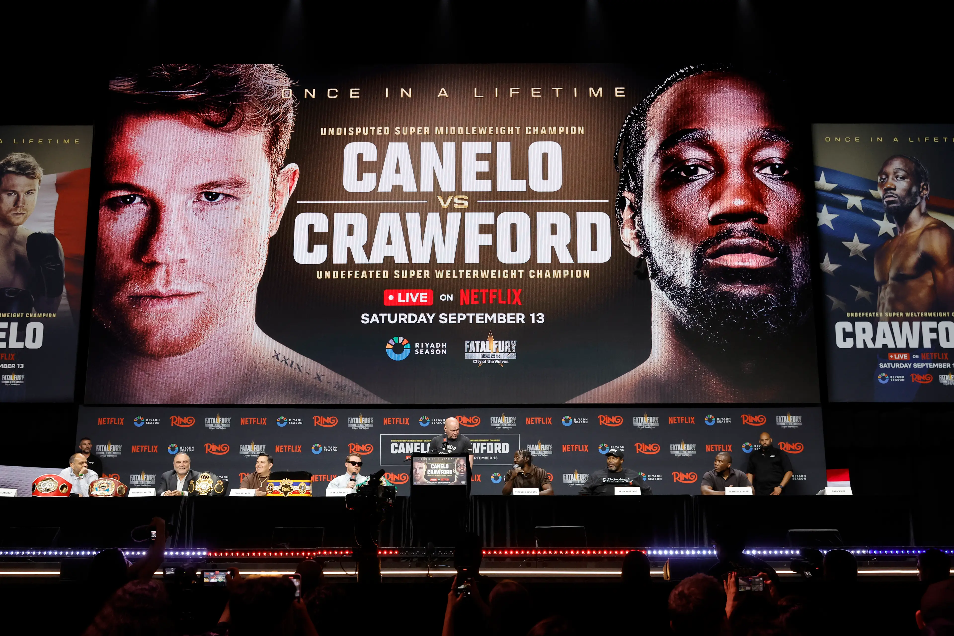 Canelo Alvarez and Terence Crawford press conference. Image: Steve Marcus / Stringer via Getty