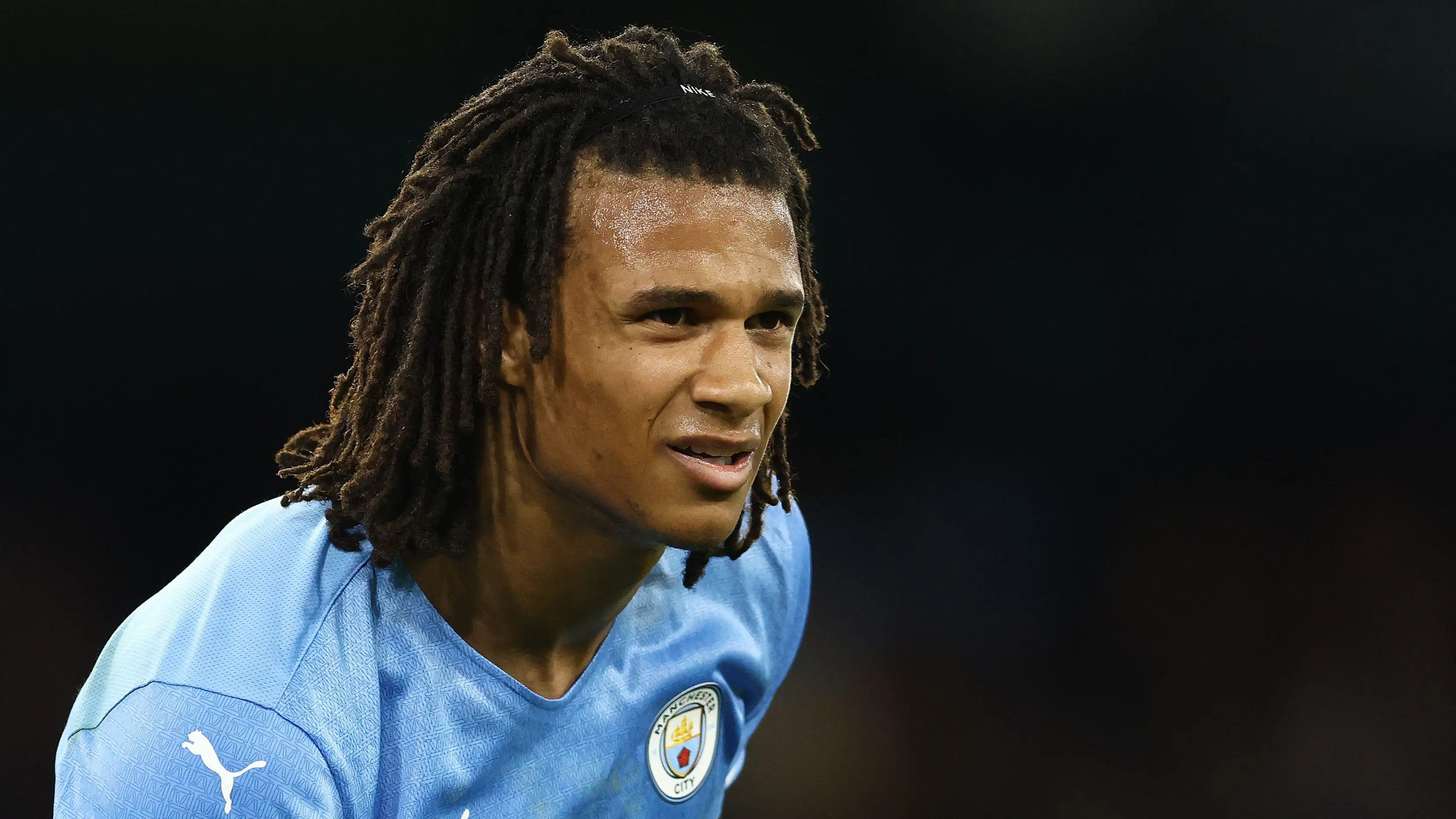Nathan Aké was linked with a to return to Chelsea this summer. (Alamy)