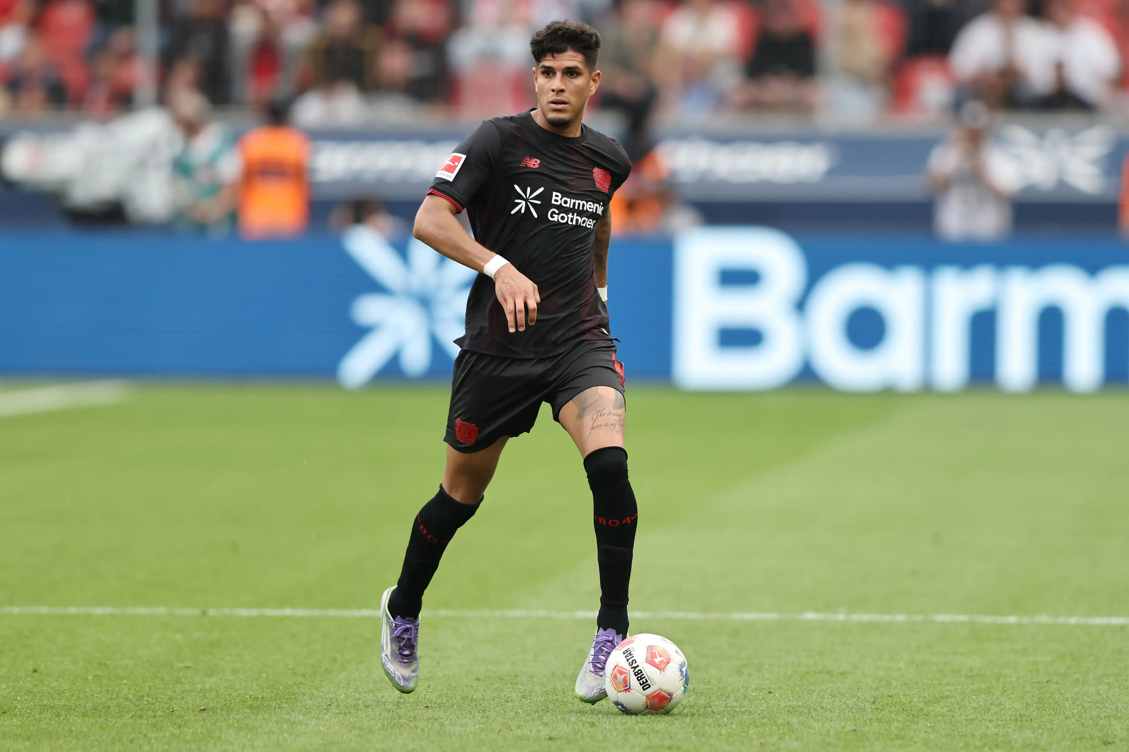 Piero Hincapie in action for Bayer Leverkusen. Image: Getty 