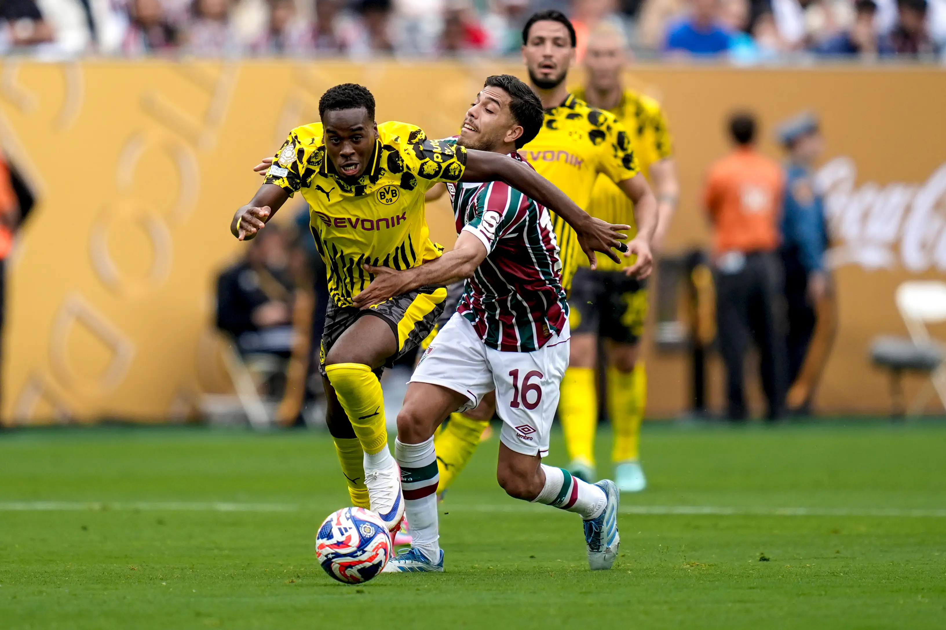 Jamie Gittens in action for Borussia Dortmund at the Club World Cup. Image: Getty