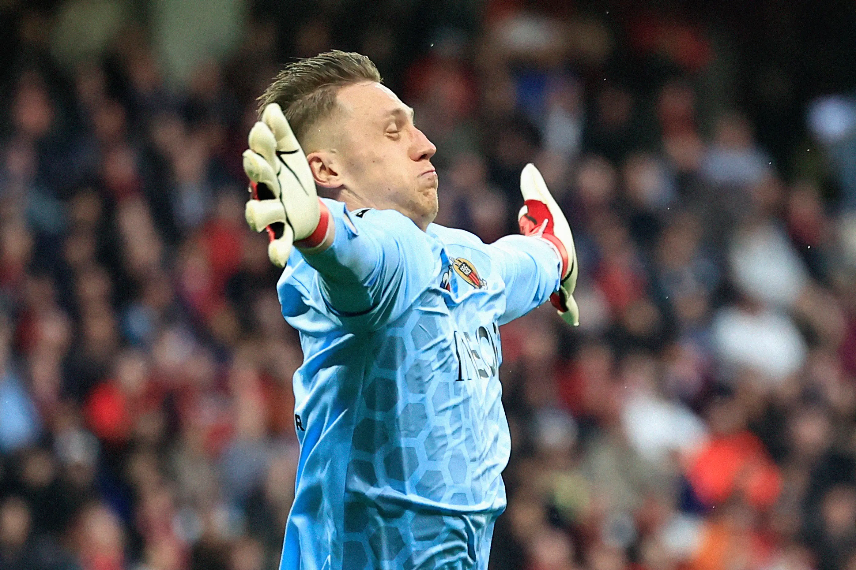 Bulka continues to impress for Lille. Image credit: Getty