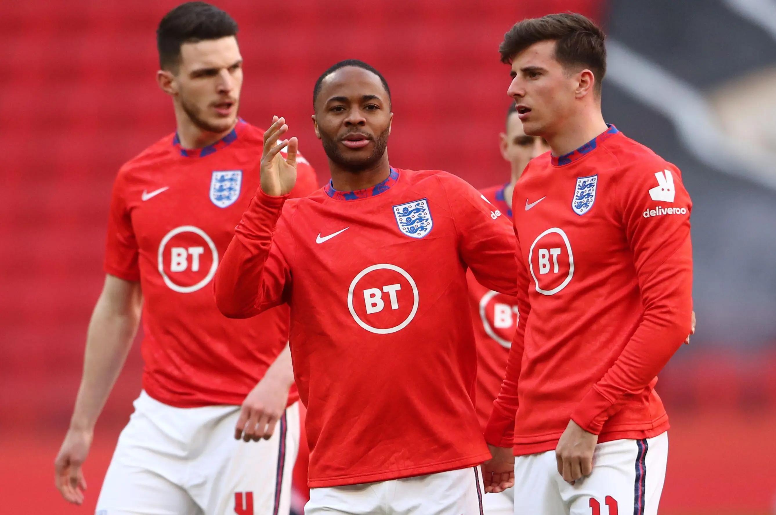 Raheem Sterling and Mason Mount in England action. (Alamy)