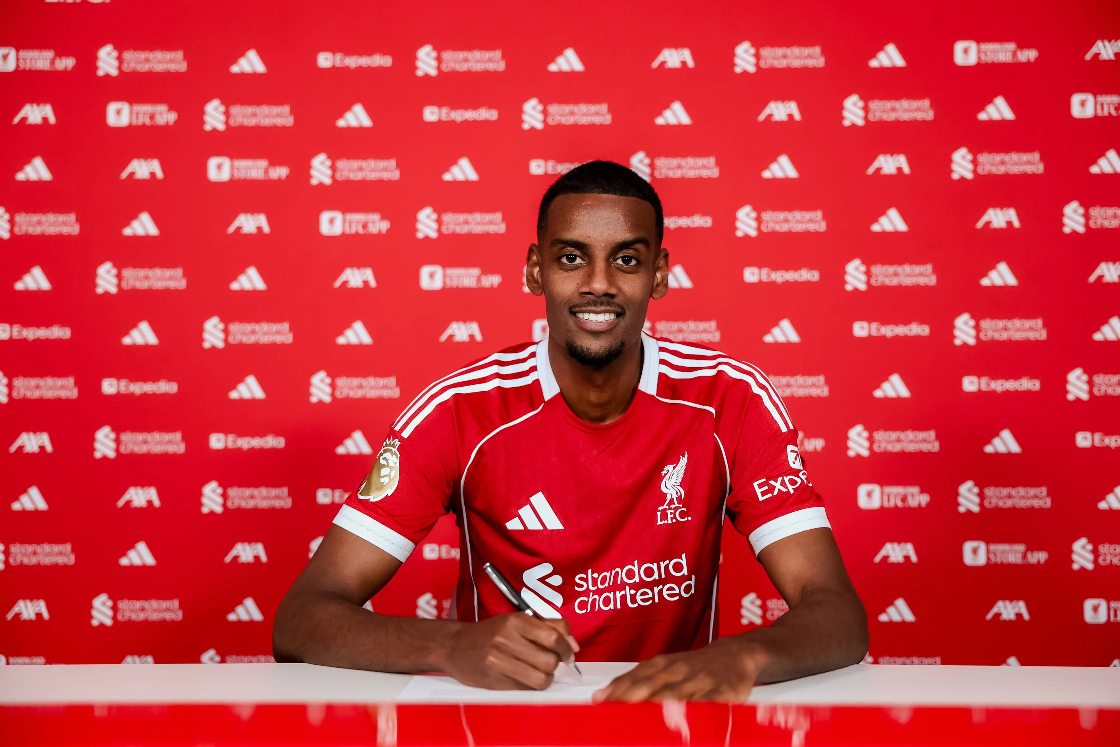 Alexander Isak signed for Liverpool on deadline day. Image: Getty 