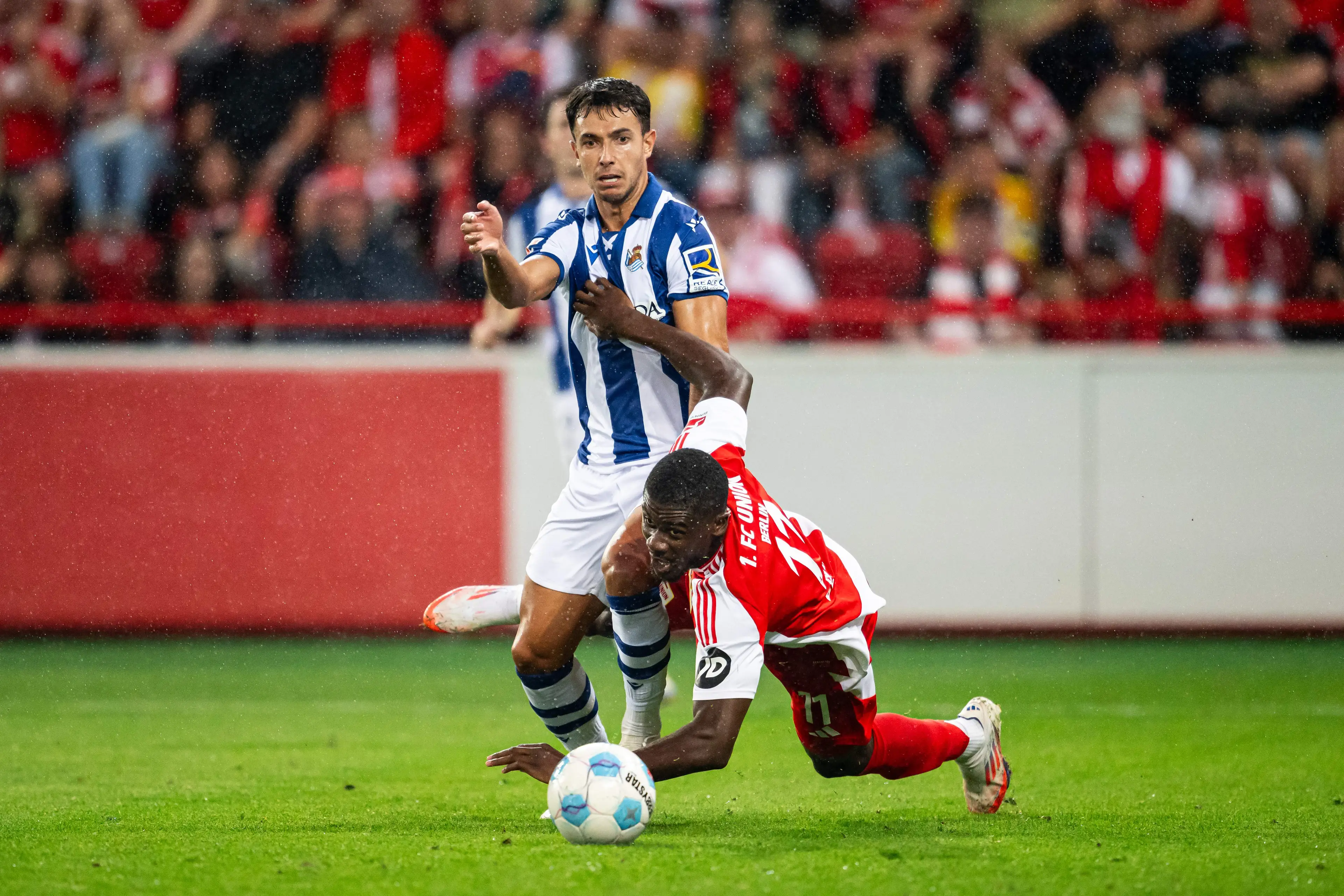 Martin Zubimendi opted to stay at Real Sociedad (Getty)