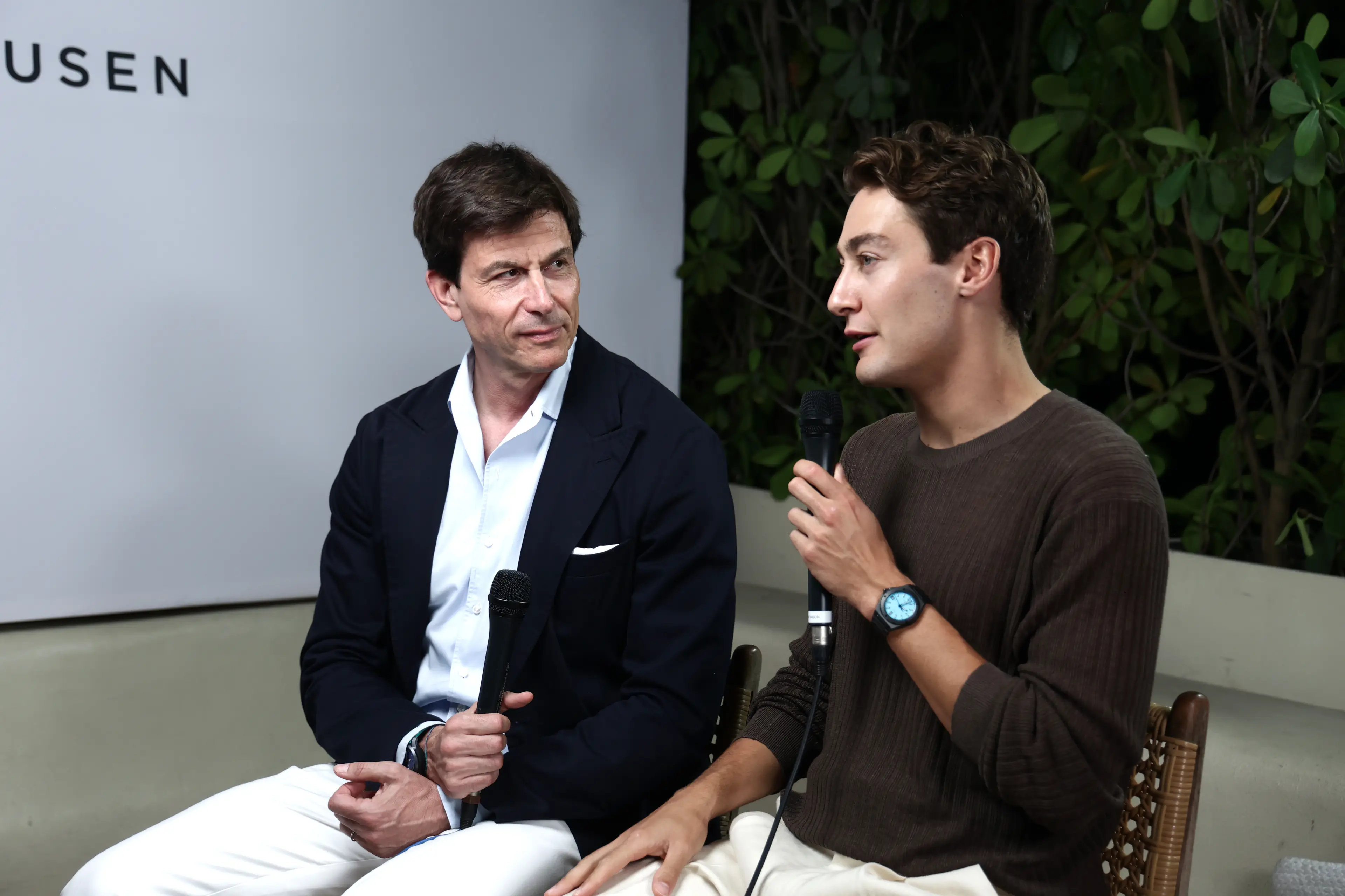 Toto Wolff and George Russell. Image: John Parra / Contributor via Getty