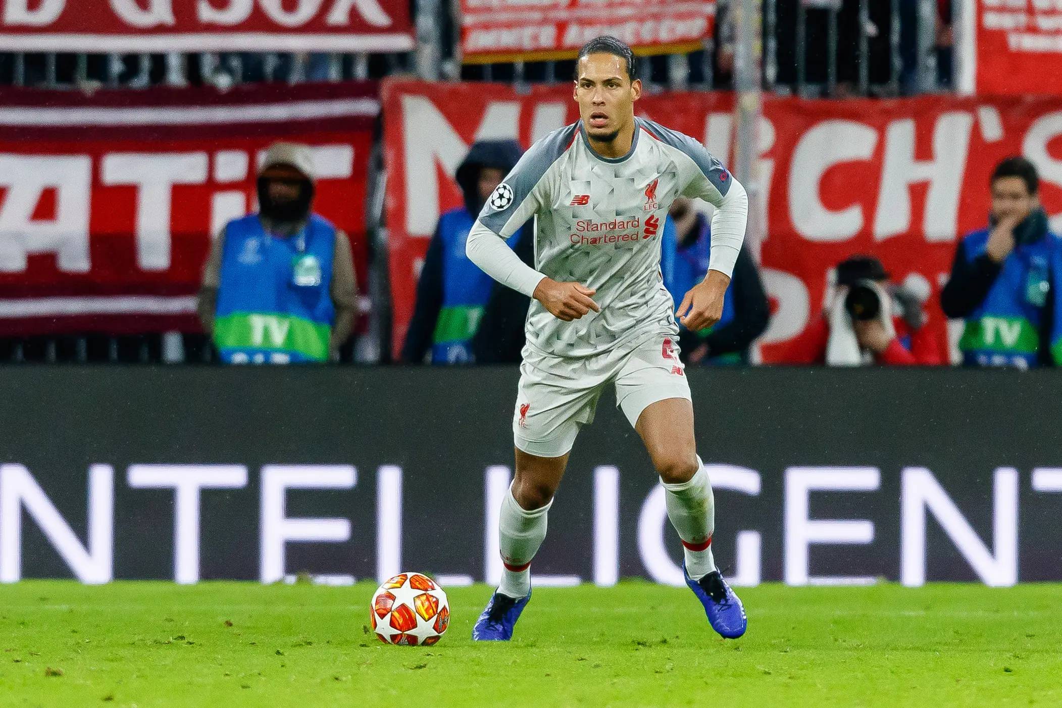 Virgil van Dijk has reportedly received a highly lucrative contract offer from Bayern Munich. Image: Getty 
