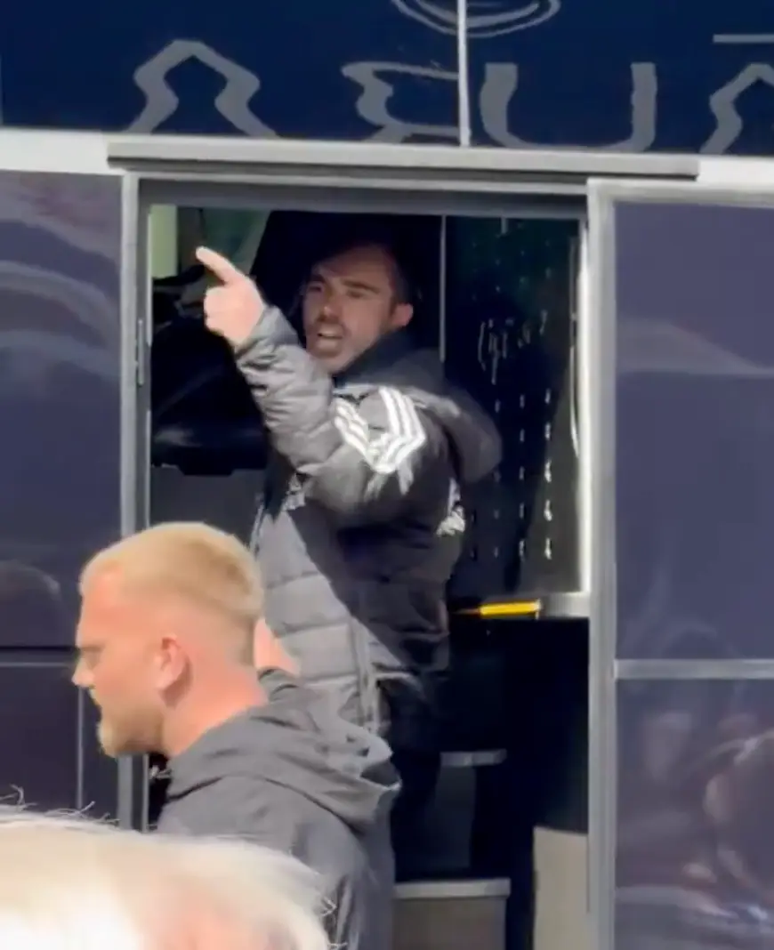 Harry Winks points at supporter during heated confrontation. Image credit: X/@craiglcfc