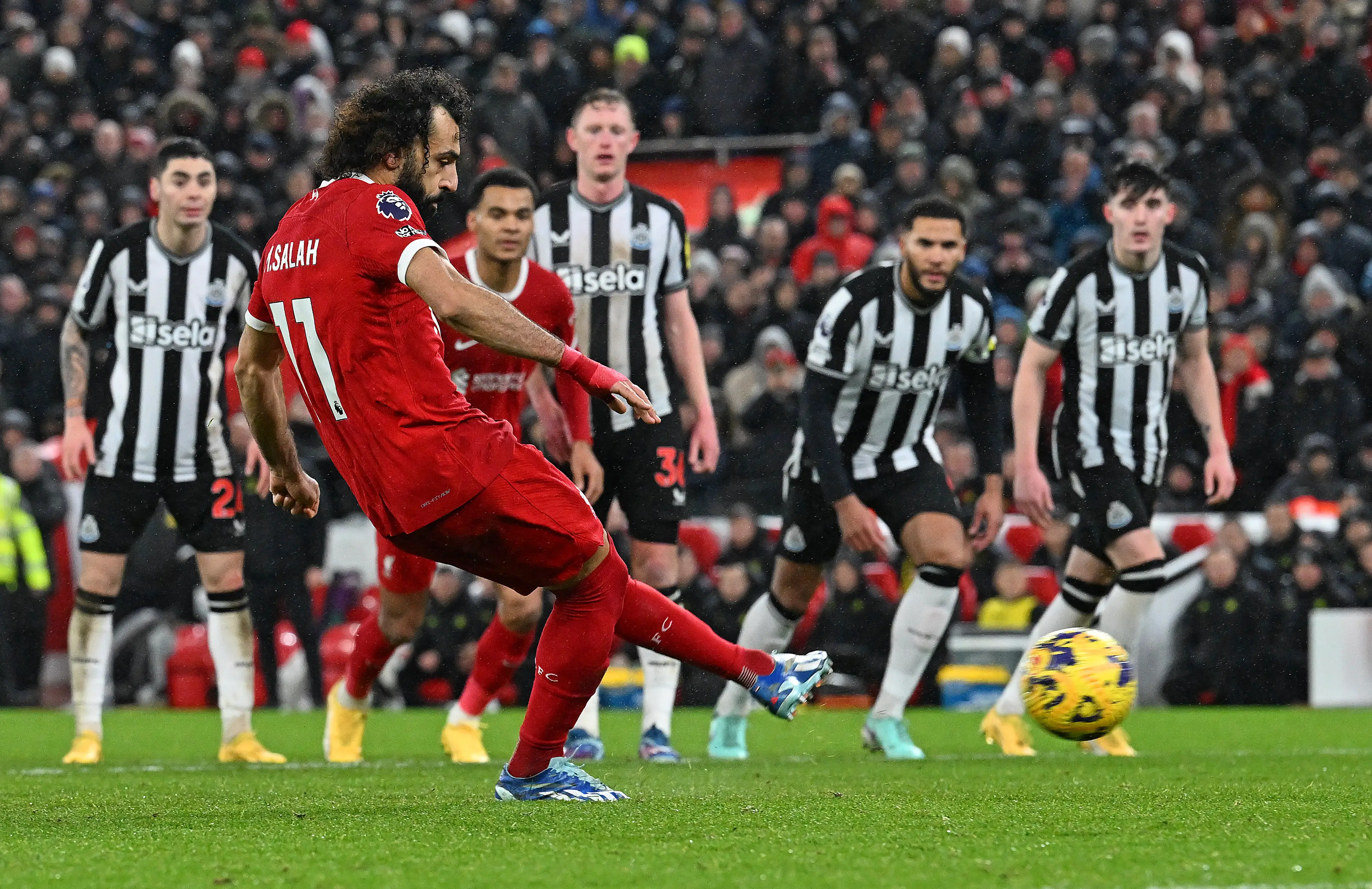 Salah scoring his penalty late on. (Image