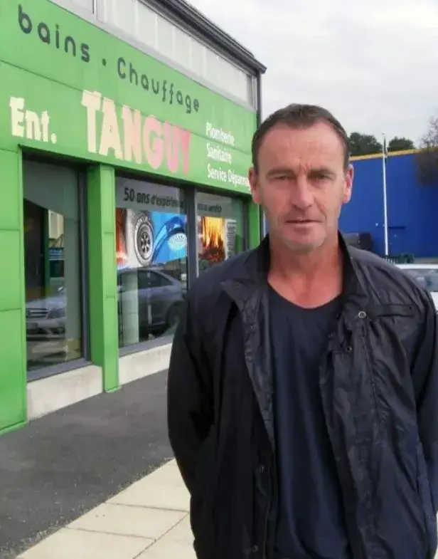 Stephane Guivarc’h is a swimming pool salesman. Image credit: Federation Franchise Natation